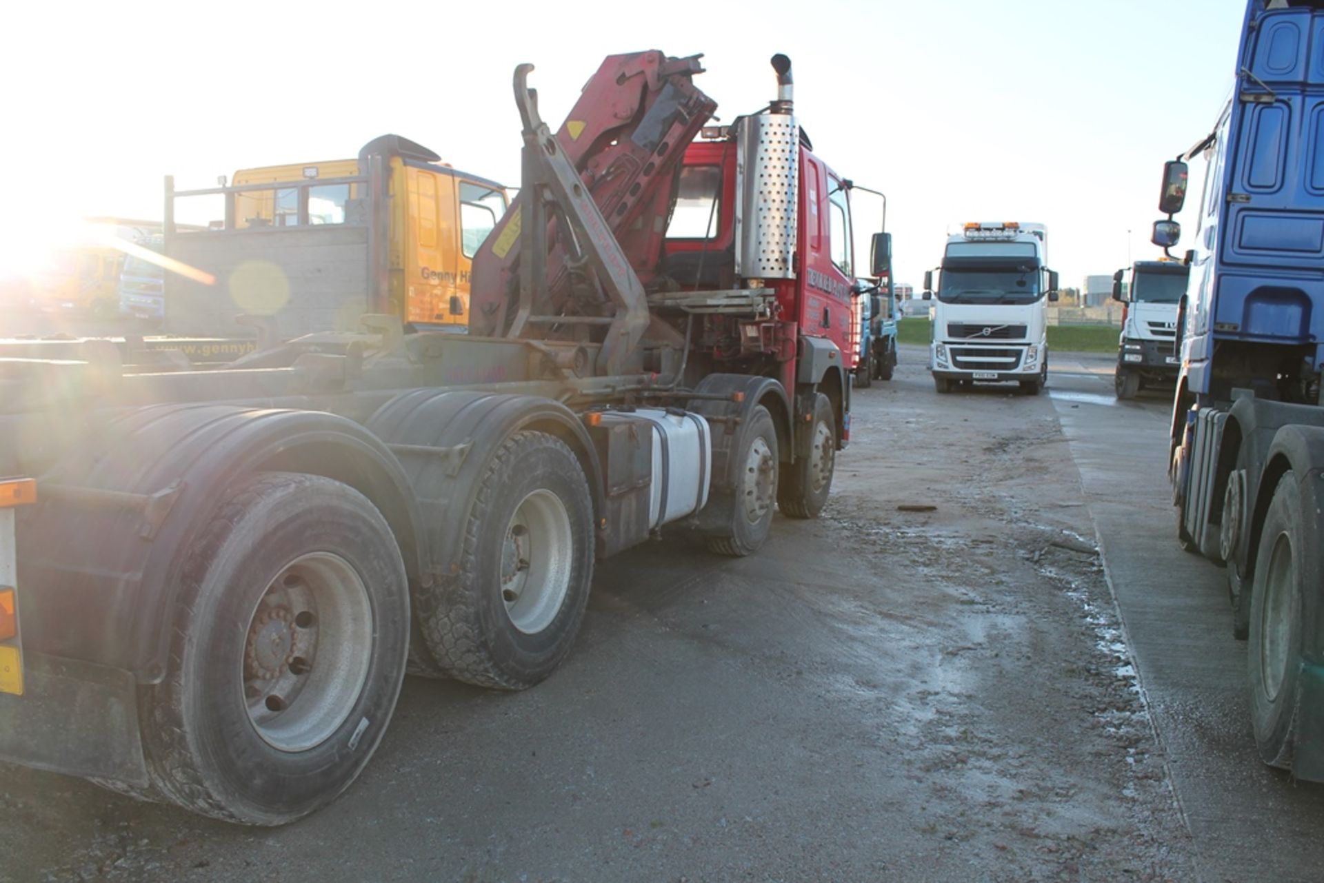 Foden Alpha 3000 A3-8rt 380 Slp - 11000cc Tractor - Image 3 of 4