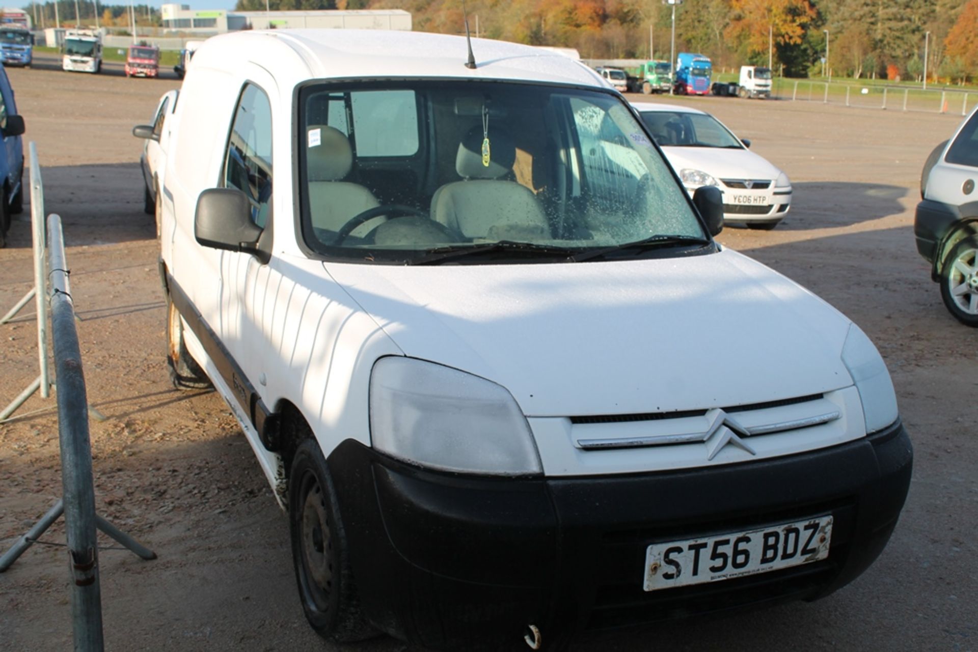 Citroen Berlingo 600d X - 1868cc Van - Image 4 of 4