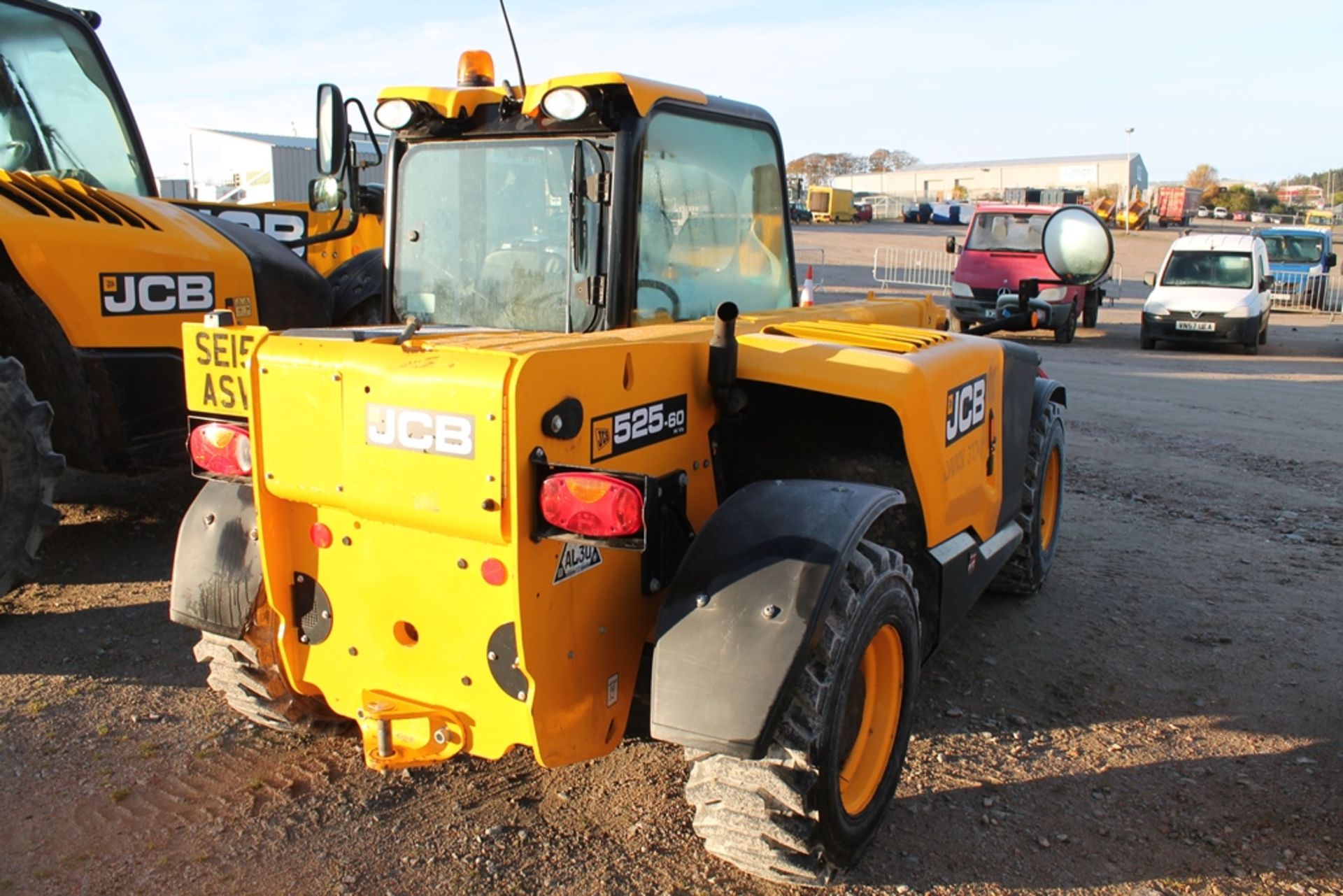 Jcb 525-60 - 2504cc 1 Door Truck - Image 3 of 4