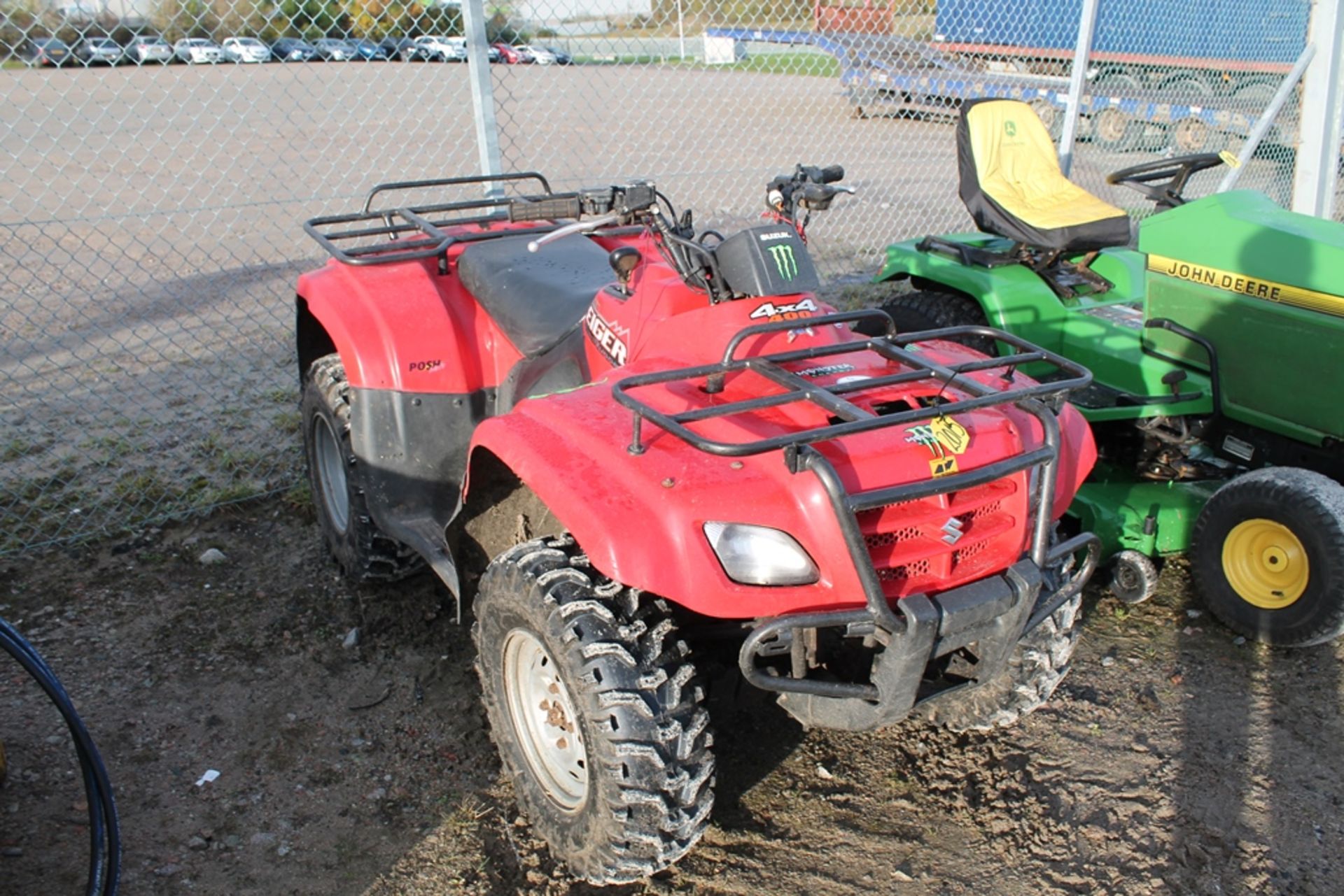 SUZUKI QUAD KEY IN P/CABIN