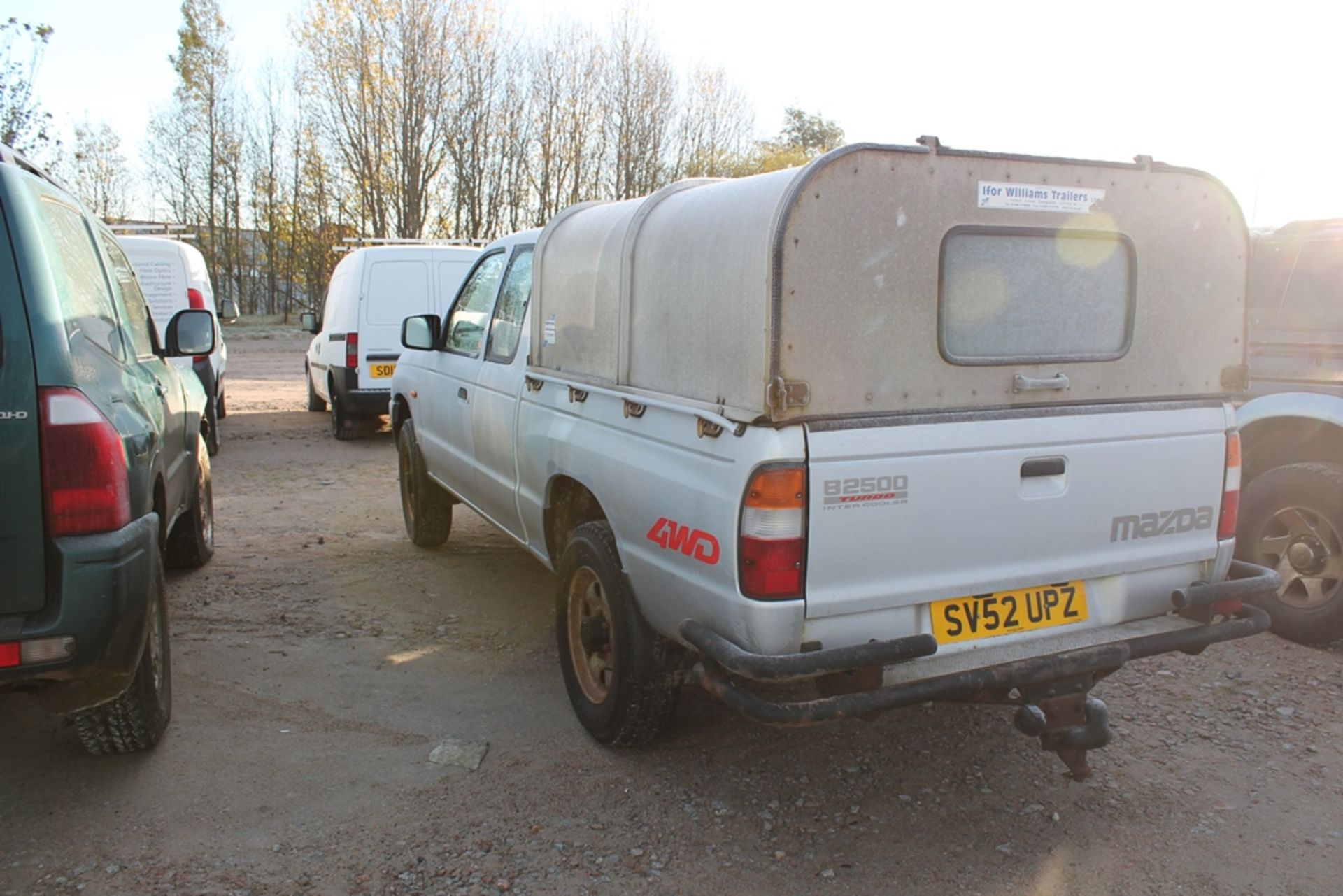 Mazda B2500 4x4 Turbo Diesel - 2499cc Pickup - Image 2 of 4