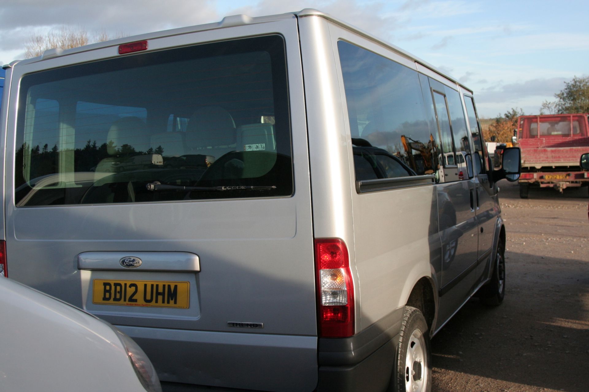 Ford Transit 125 T280 Trend To - 2198cc Minibus - Image 2 of 2
