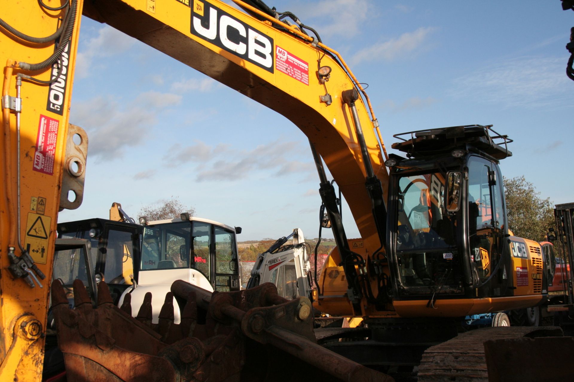 JCB JS220L TRACKED EXCAVATOR, , YEAR 2015, AIR CON, , PLUS VAT