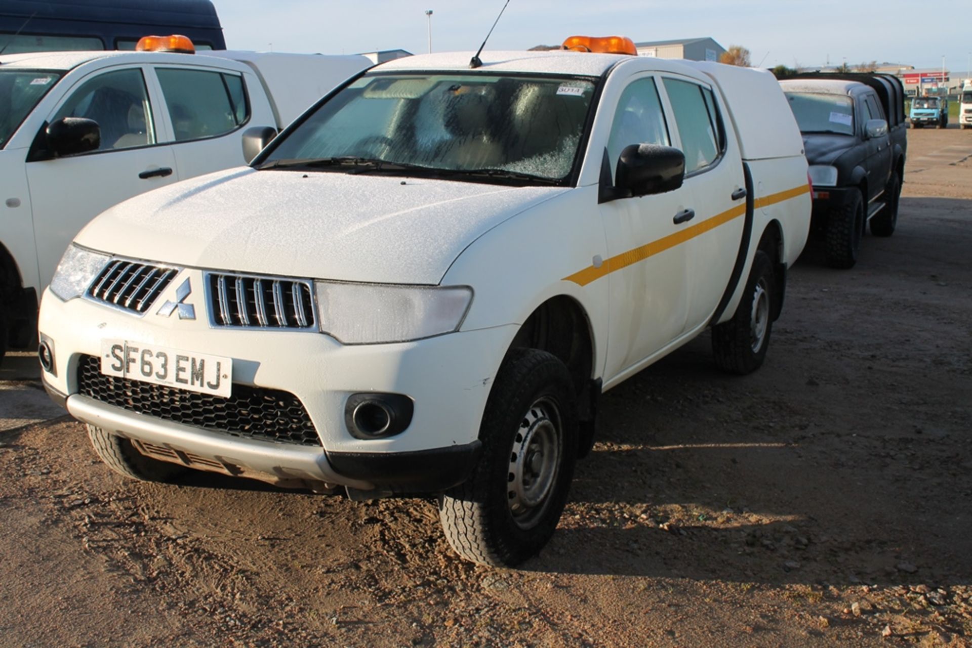 Mitsubishi L200 4work Lb Dcb Di-d 4x - 2477cc 4 Door Pickup