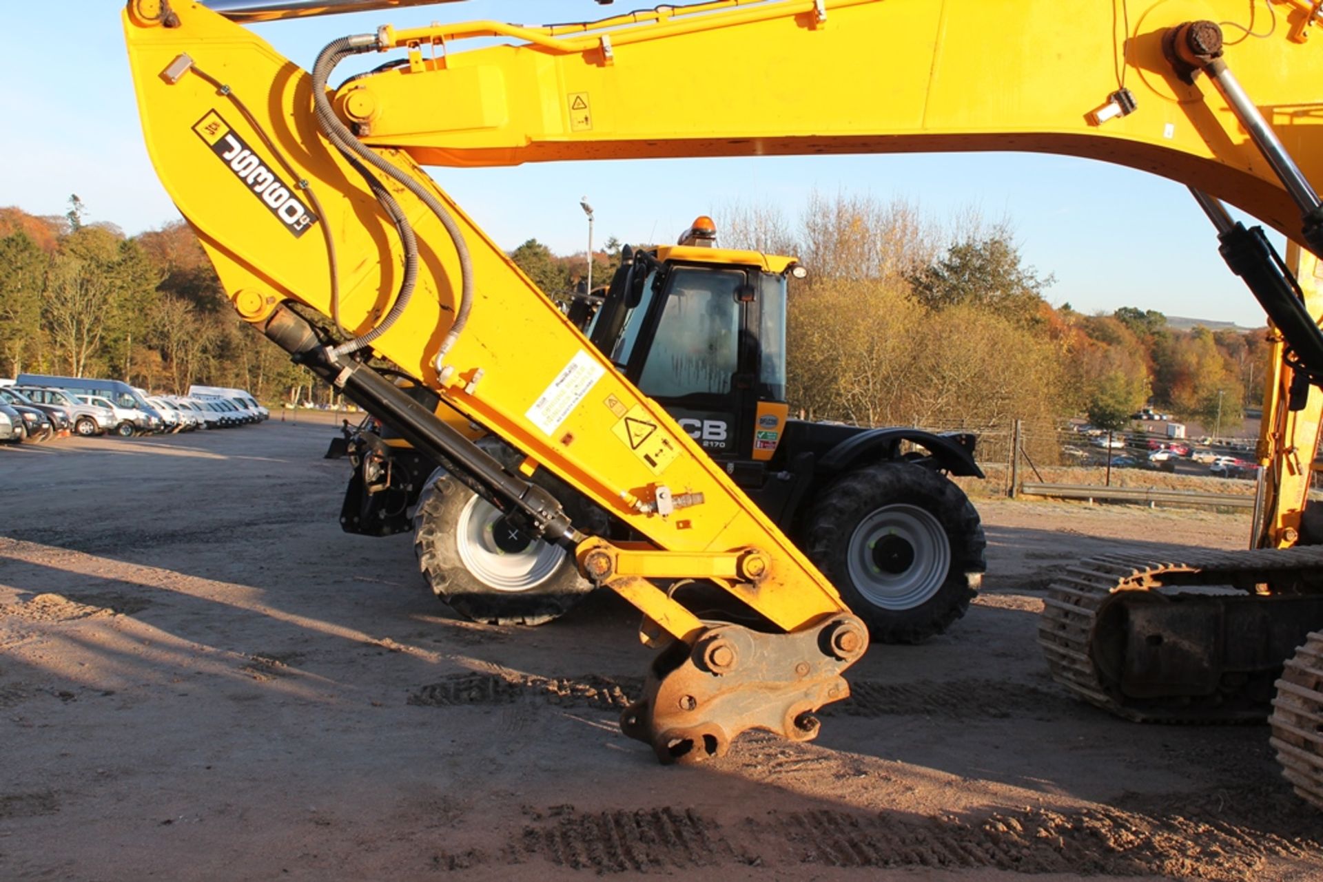 JCB JS360LC Tracked Slew Excavator, Year 2014, Displaying 4,743 hours, VIN JCBJS36EC02050812, Plus V - Image 3 of 8