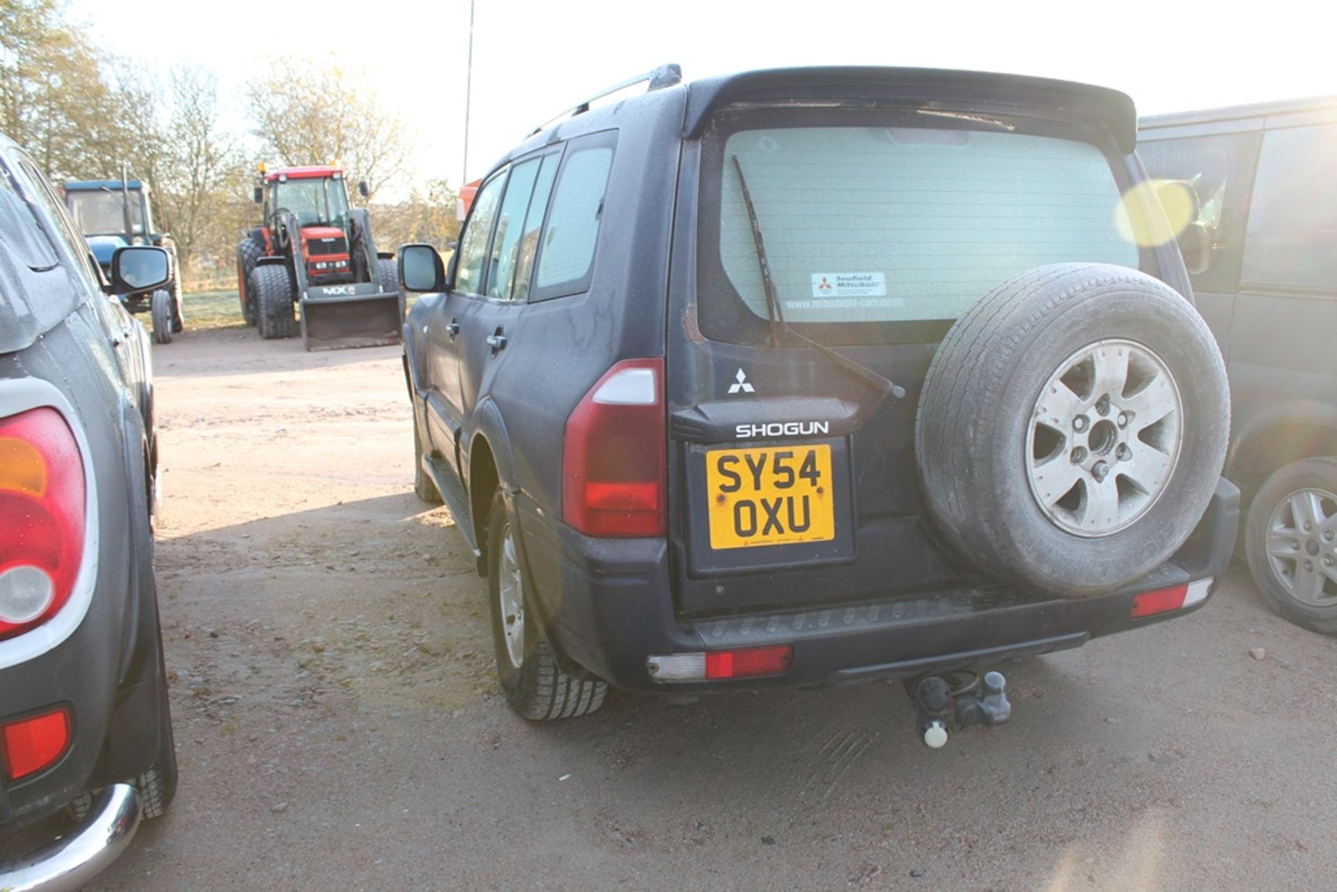 Mitsubishi Shogun Equip Di-d Lwb - 3200cc 4 Door Estate - Image 2 of 4