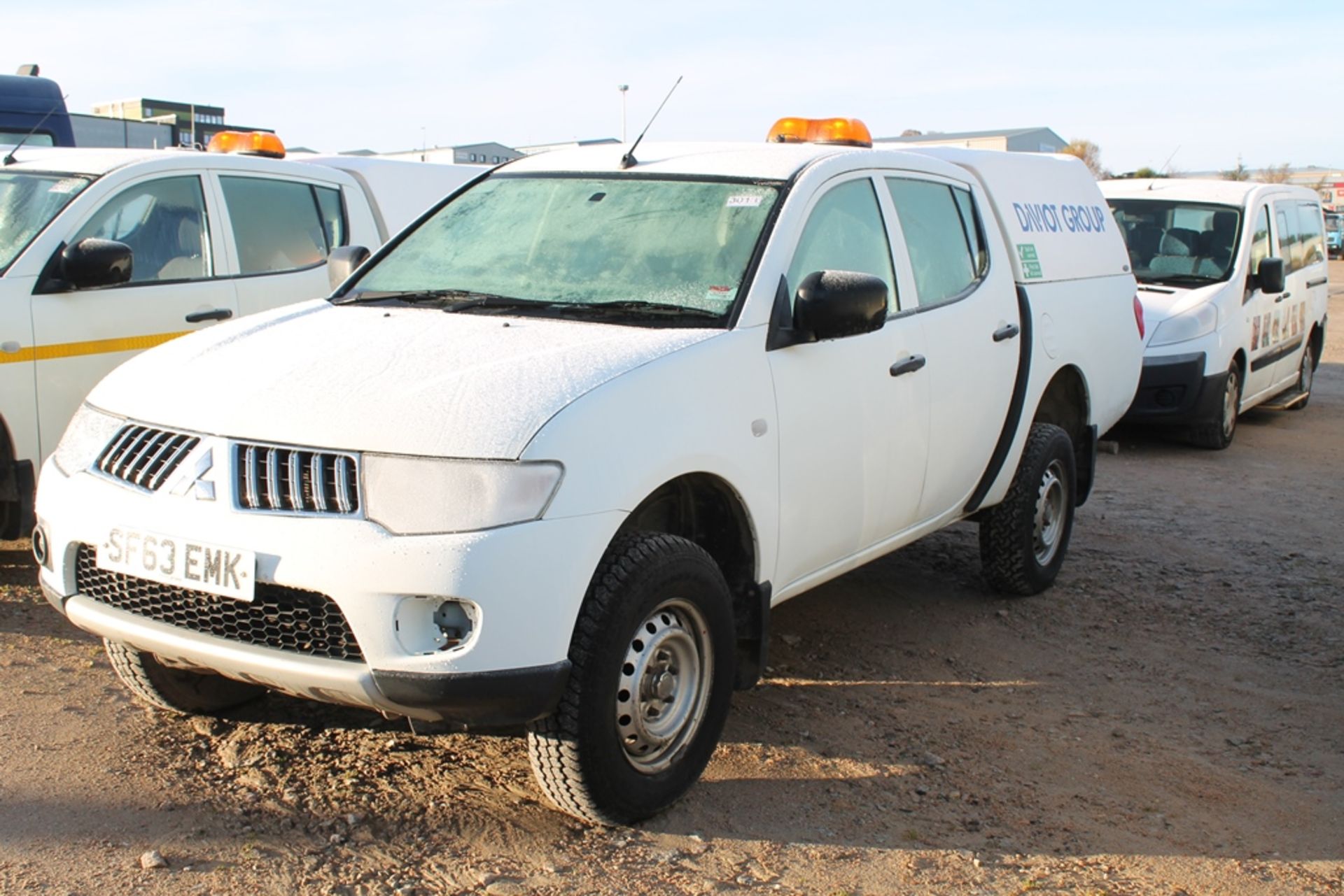 Mitsubishi L200 4work Lb Dcb Di-d 4x - 2477cc 4 Door Pickup