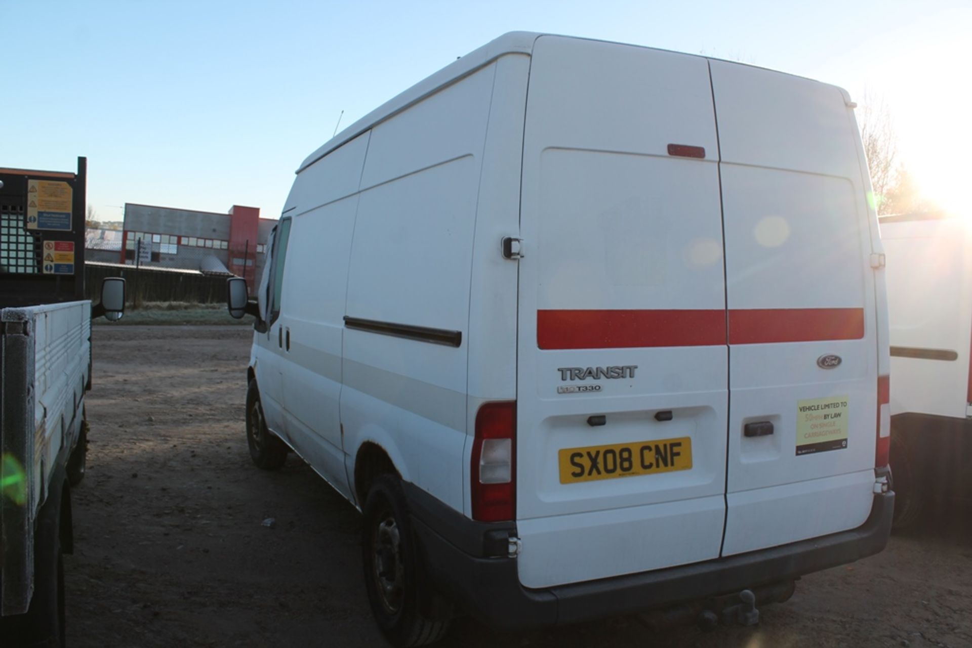 Ford Transit 110 T330m Fwd - 2198cc 2 Door Van - Image 2 of 5