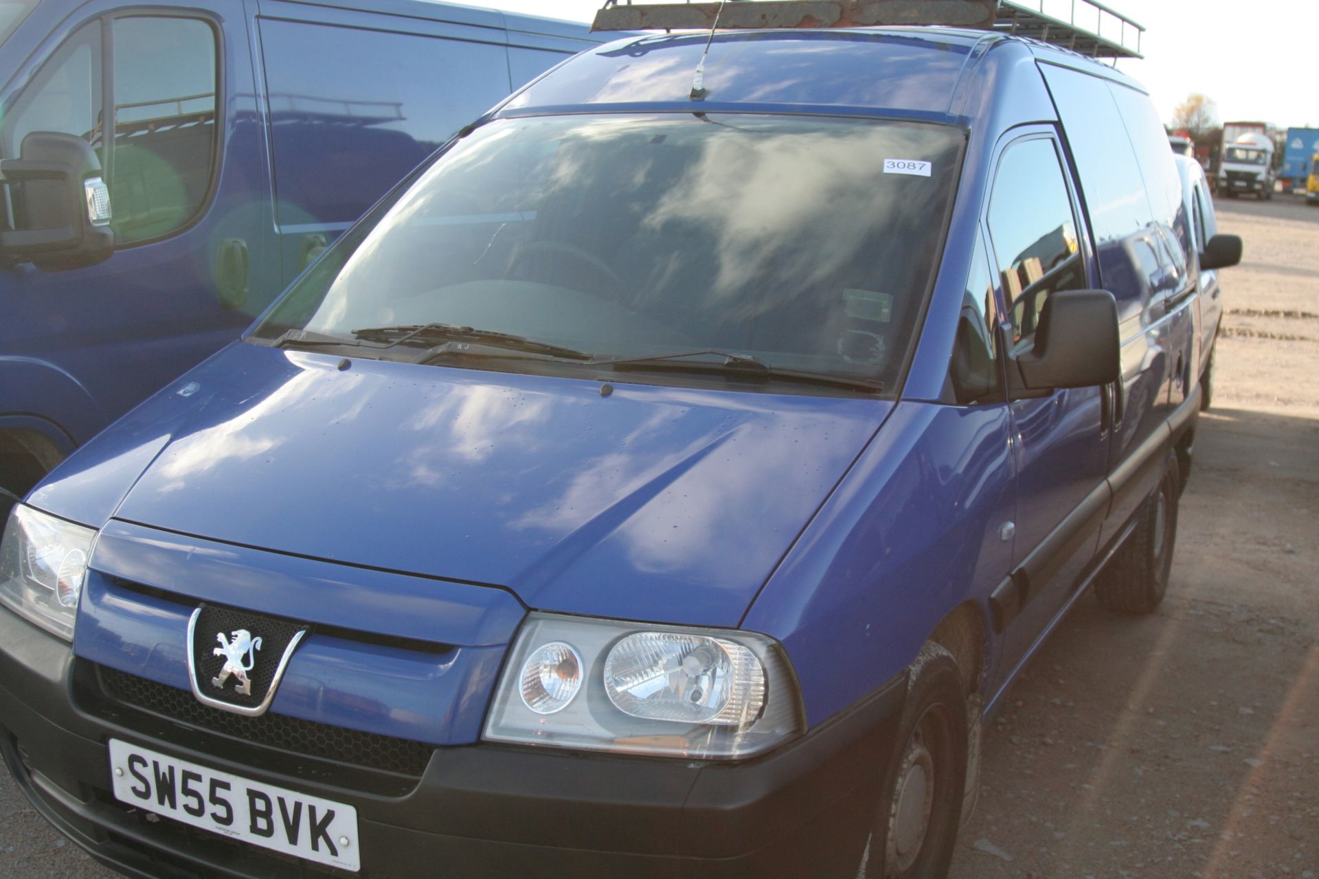 Peugeot Expert 900 Hdi - 1997cc 2 Door Van - Image 2 of 3