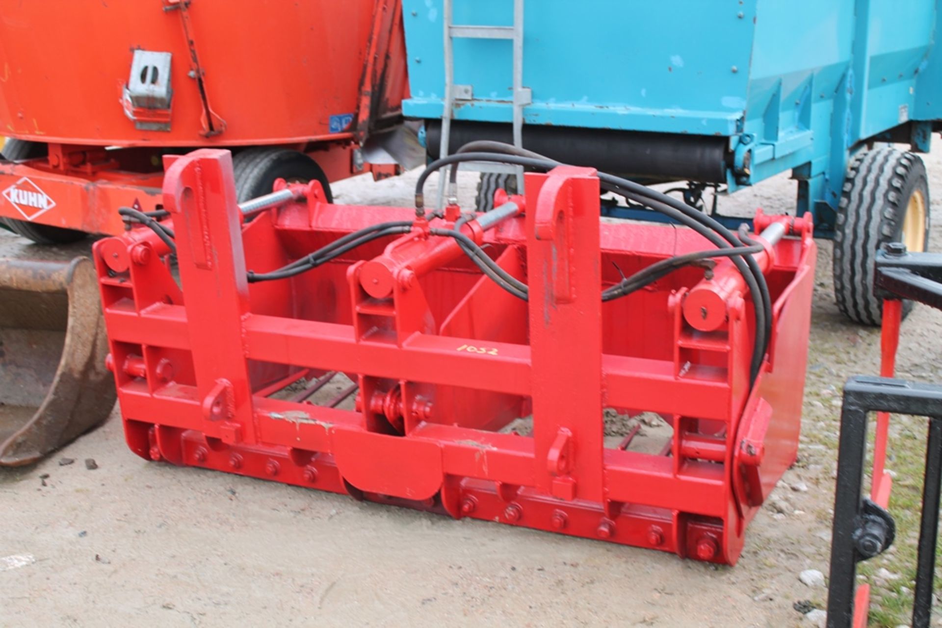 REDROCK SILAGE CUTTER