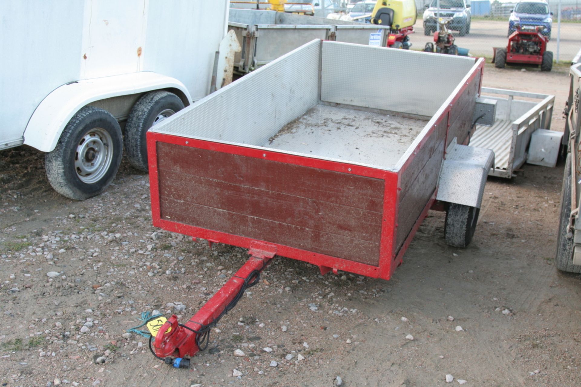 7' X 4' TRAILER