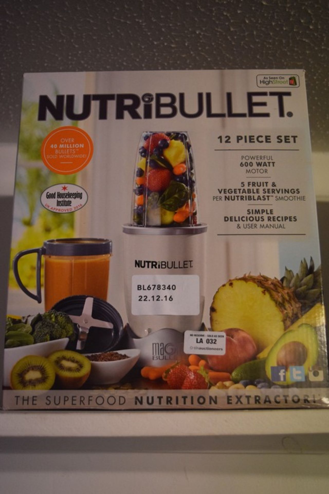 1 x BOXED NUTRIBULLET SUPER FOOD NUTRITION EXTRACTOR RRP £120 (22.12.2016) *PLEASE NOTE THAT THE BID