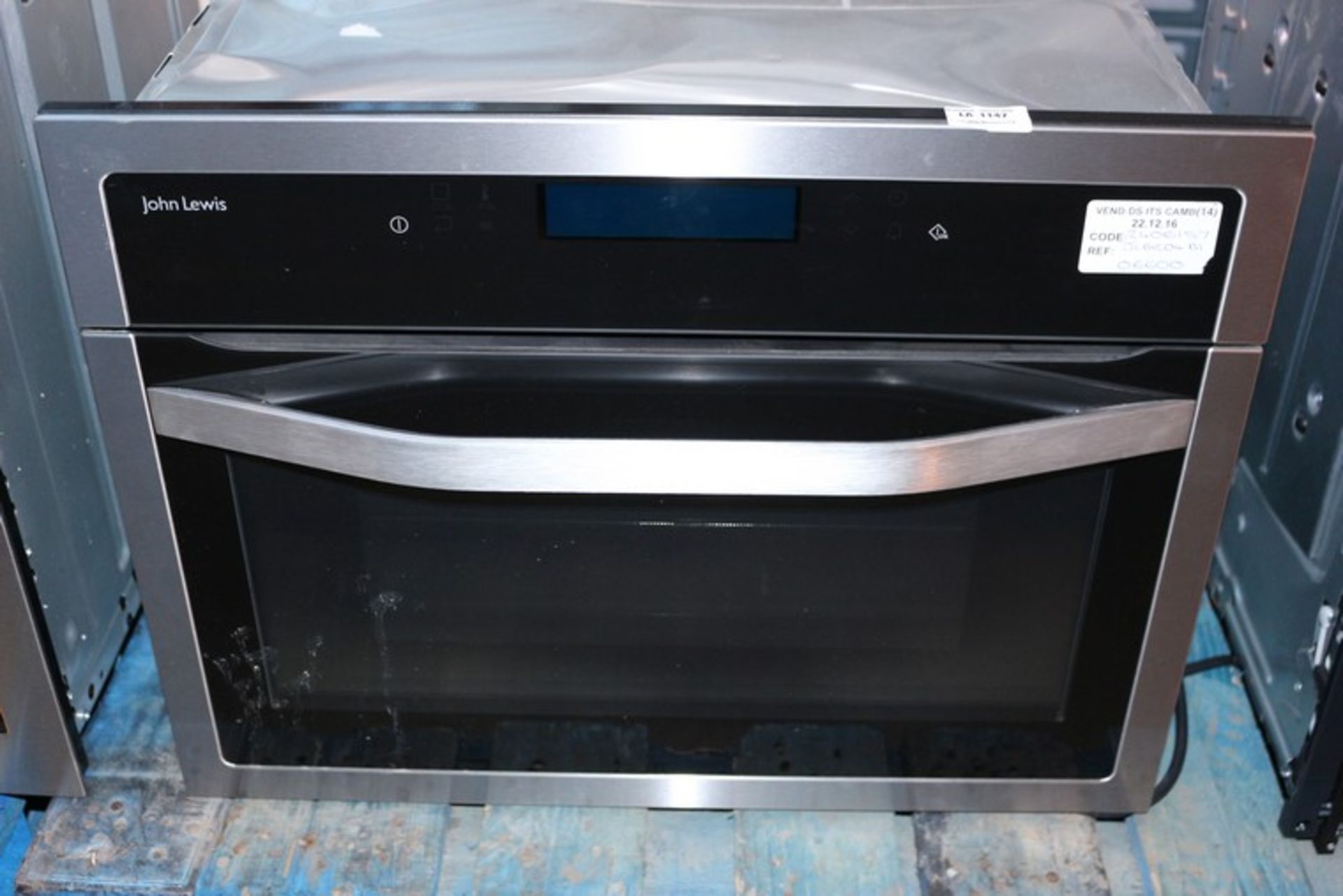 1 x STAINLESS STEEL FULLY INTEGRATED SINGLE ELECTRIC OVEN (24061507) RRP £660 (22.12.16) *PLEASE