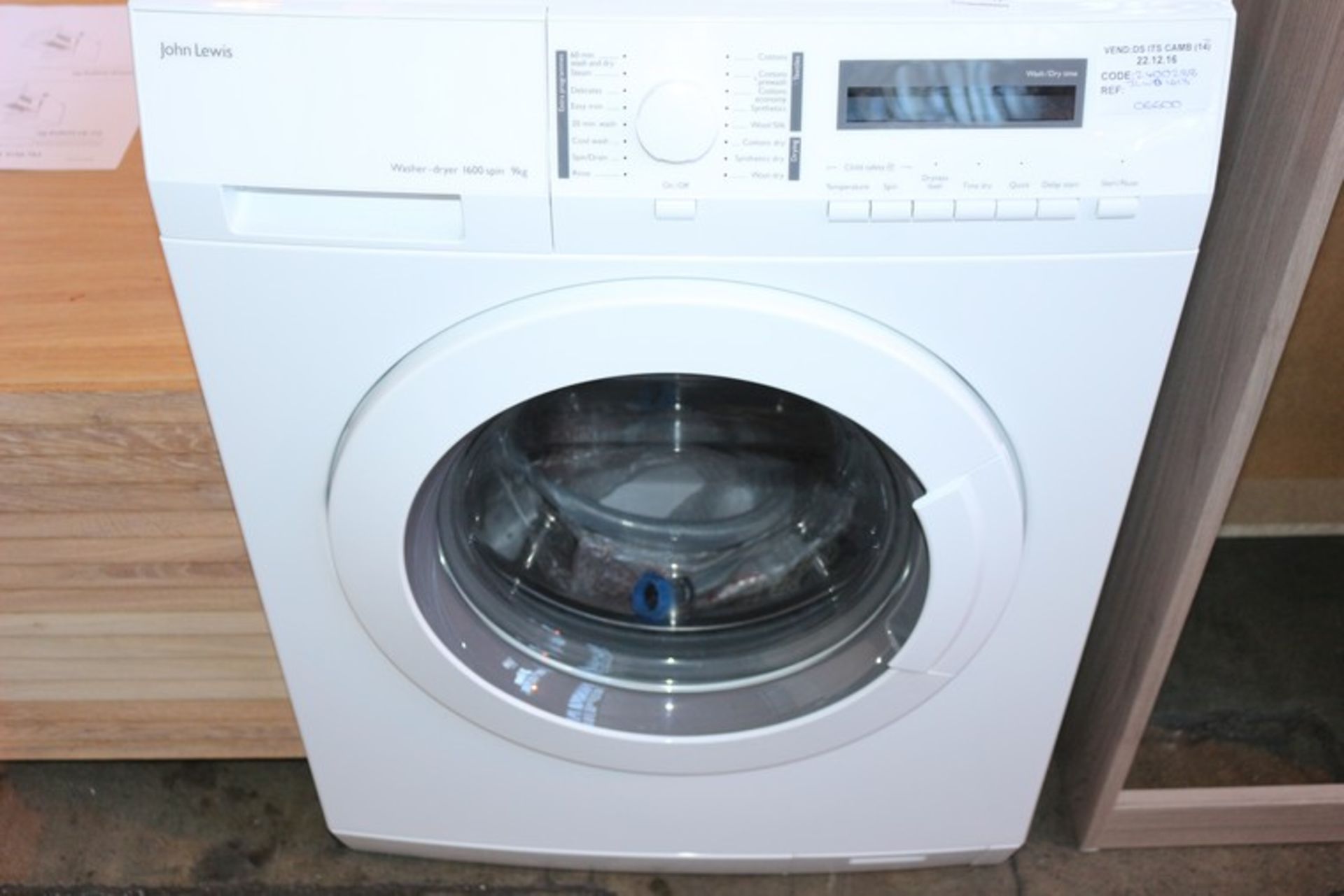 1 x 1600RPM 9KG DIGITAL DISPLAY UNDER THE COUNTER WASHER DRYER IN WHITE (2400288) RRP £660 (22.12.