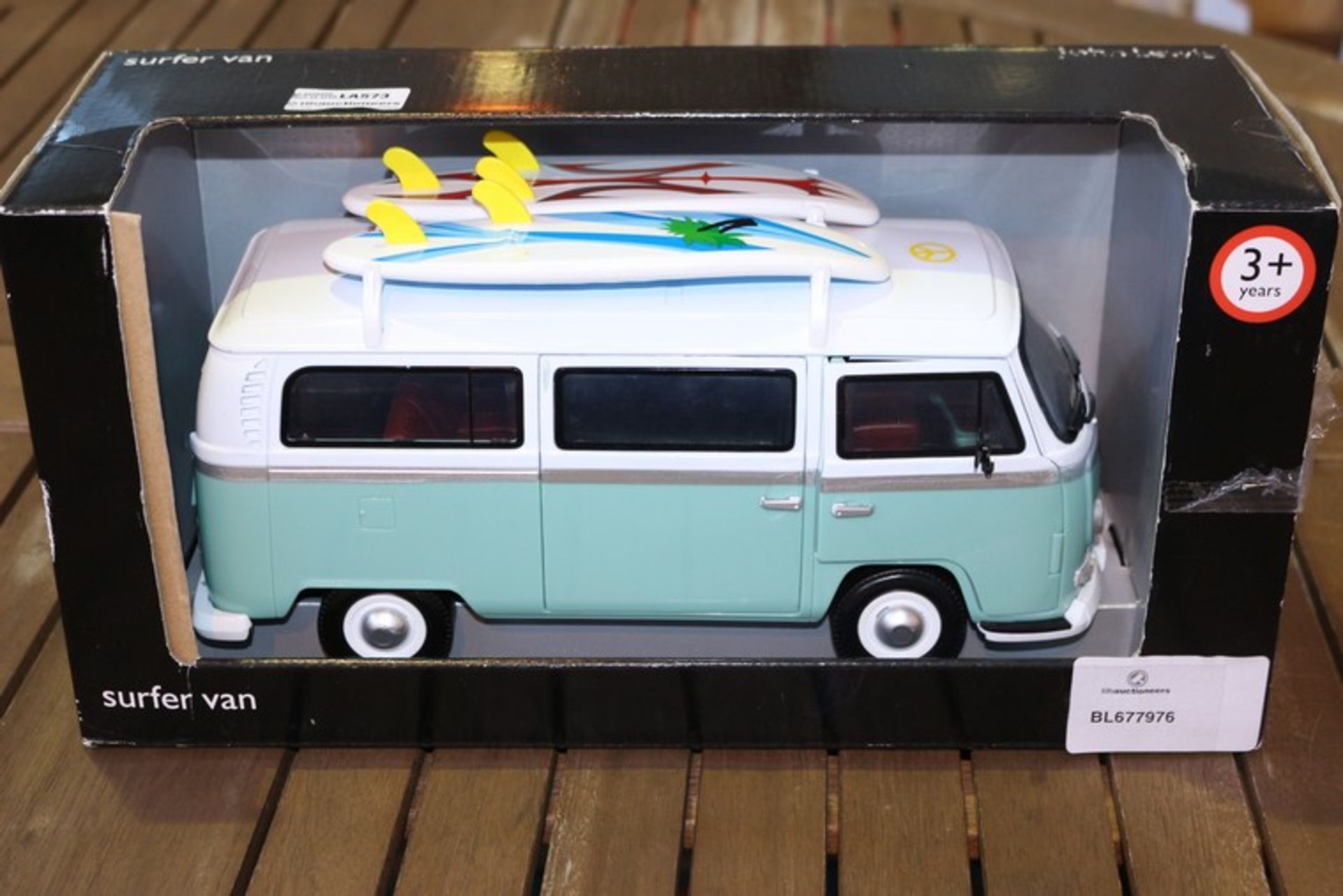 5 x ASSORTED CHILDRENS TOY ITEMS TO INCLUDE CAMPER VANS MINI COOPER CARS AND OTHER *PLEASE NOTE THAT