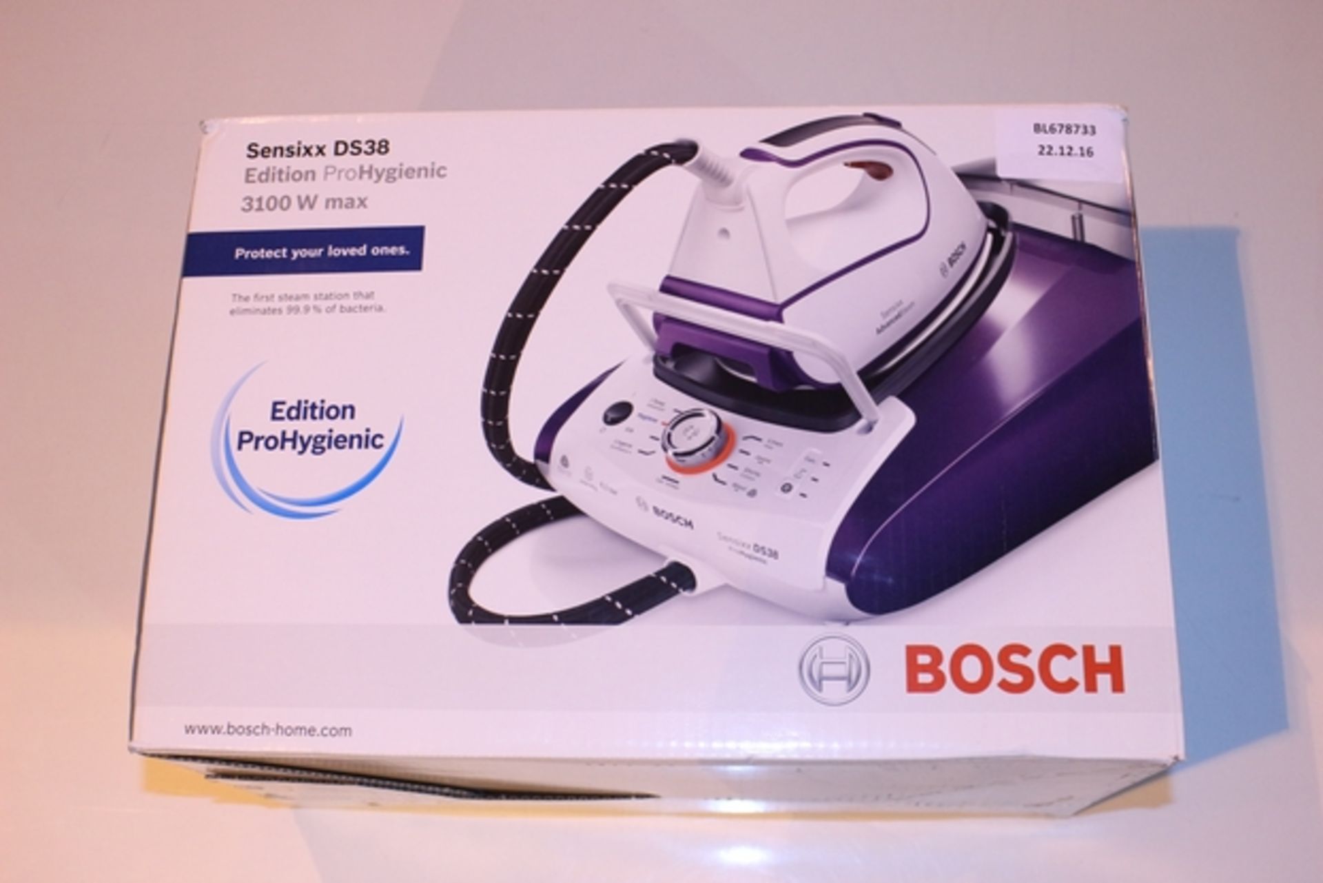 1X BOXED BOSCH SENSIX DS38 ADDITION PRO HYGIENIC 3100W MAX STEAM GENERATED IRON RRP £180 (BL678733)