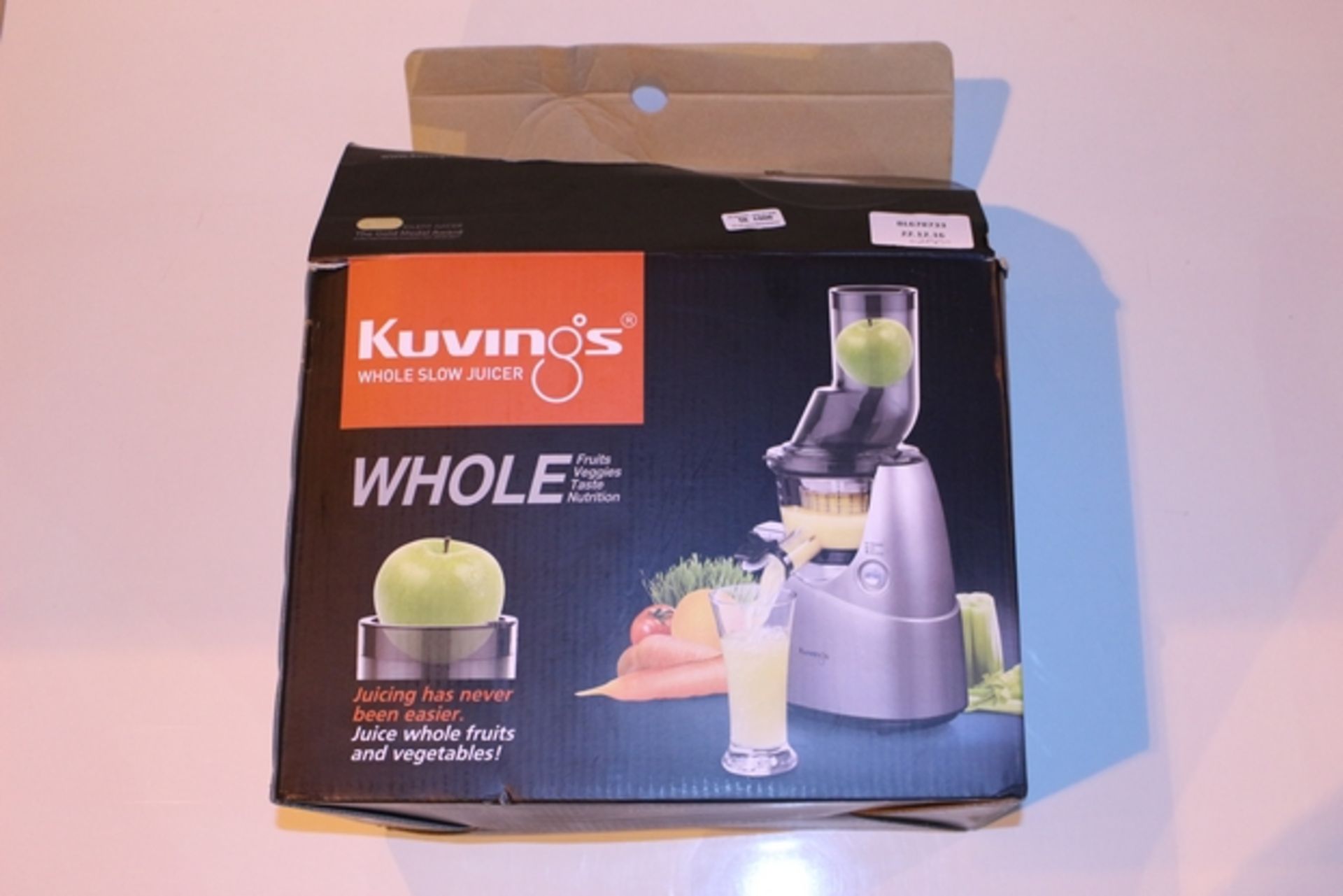 1X BOXED KUVINOS HOLE SLOW JUICER RRP £250 (BL678733)