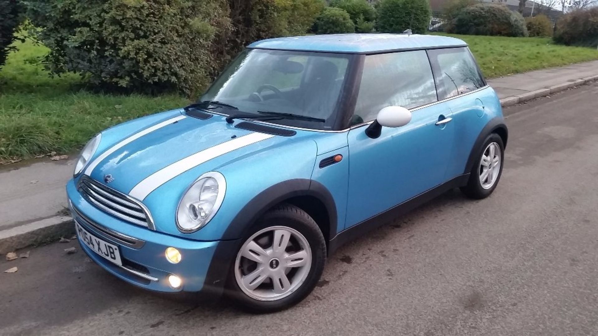 MINI, ONE, PO54 XJB, 1-6 LTR, PETROL, MANUAL, 2 DOOR HATCH, 120,899 MILES, 23.12.17 MOT DATE, FULL - Image 2 of 11