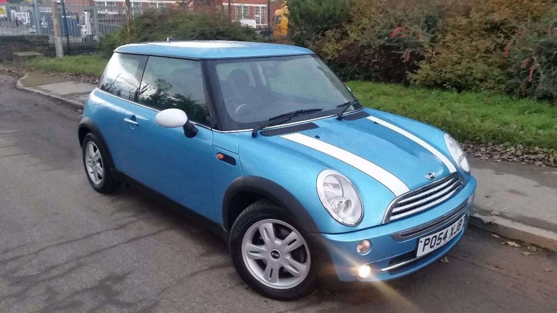 MINI, ONE, PO54 XJB, 1-6 LTR, PETROL, MANUAL, 2 DOOR HATCH, 120,899 MILES, 23.12.17 MOT DATE, FULL - Image 3 of 11