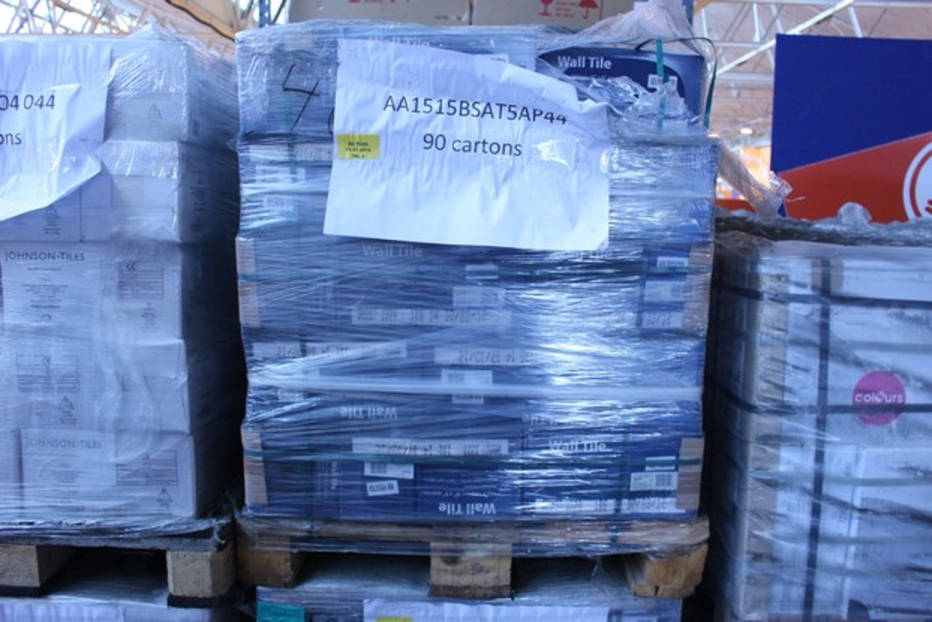 ONE PALLET TO CONTAIN 90X BOXES OF BRAND NEW BSAT5A 150X150 FLOOR AND WALL TILES RRP COMBINED £