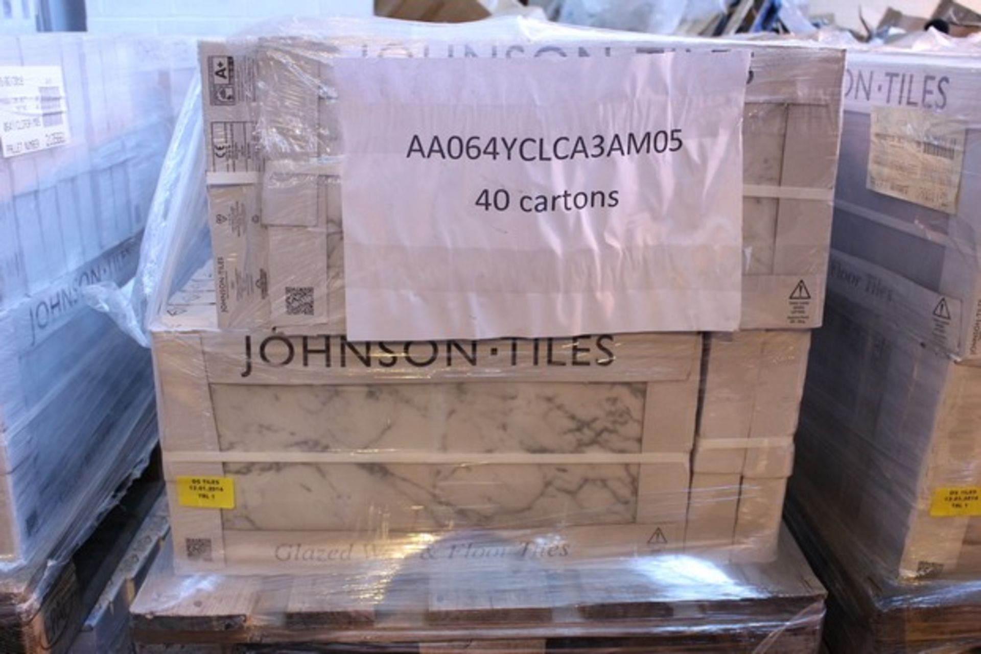 ONE PALLET TO CONTAIN 40X BOXES OF BRAND NEW CLCA3AM05 600X300 FLOOR AND WALL TILES RRP COMBINED £