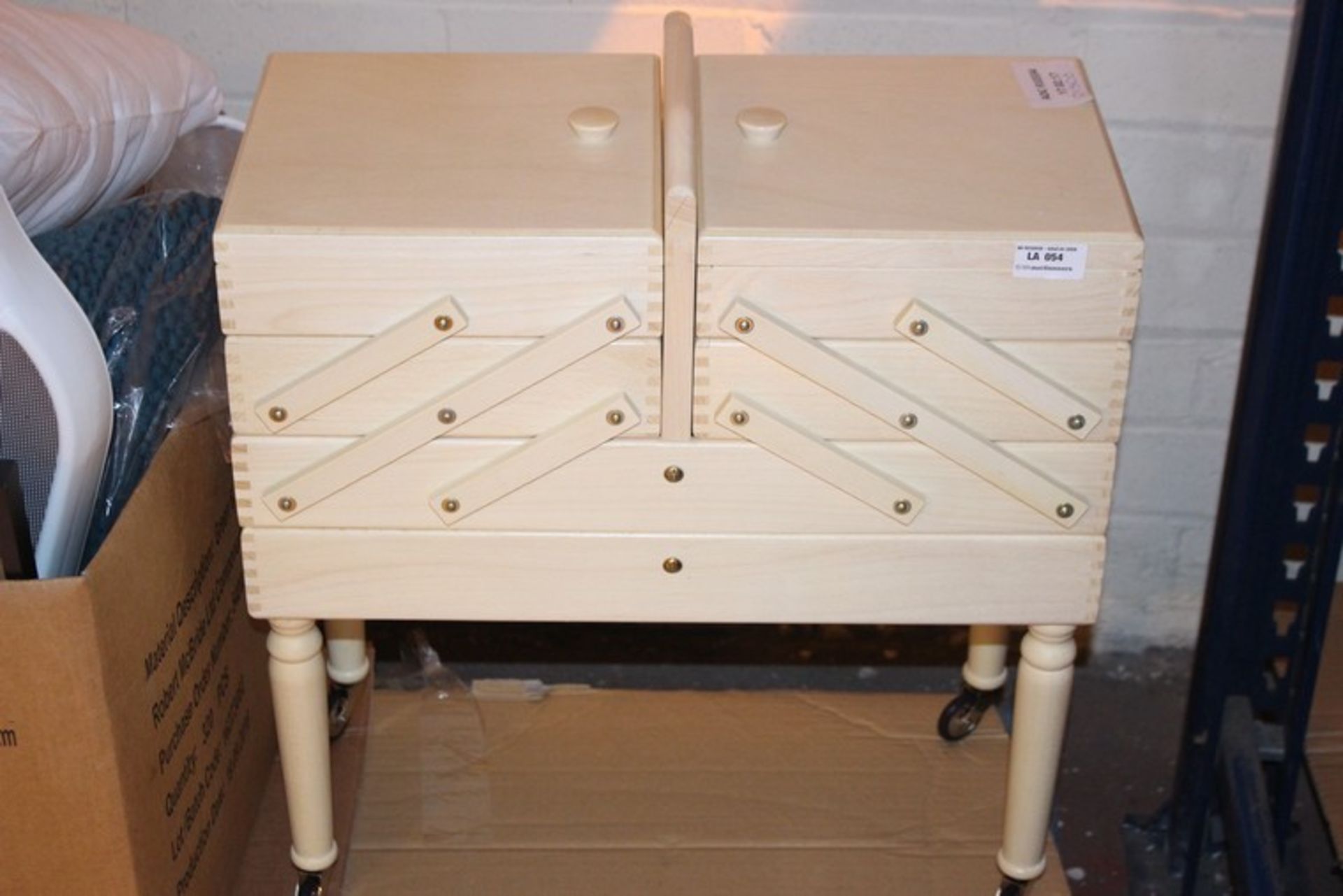 1 x PORTABLE SEWING STORAGE BOX RRP £130 (17.2.17) *PLEASE NOTE THAT THE BID PRICE IS MULTIPLIED