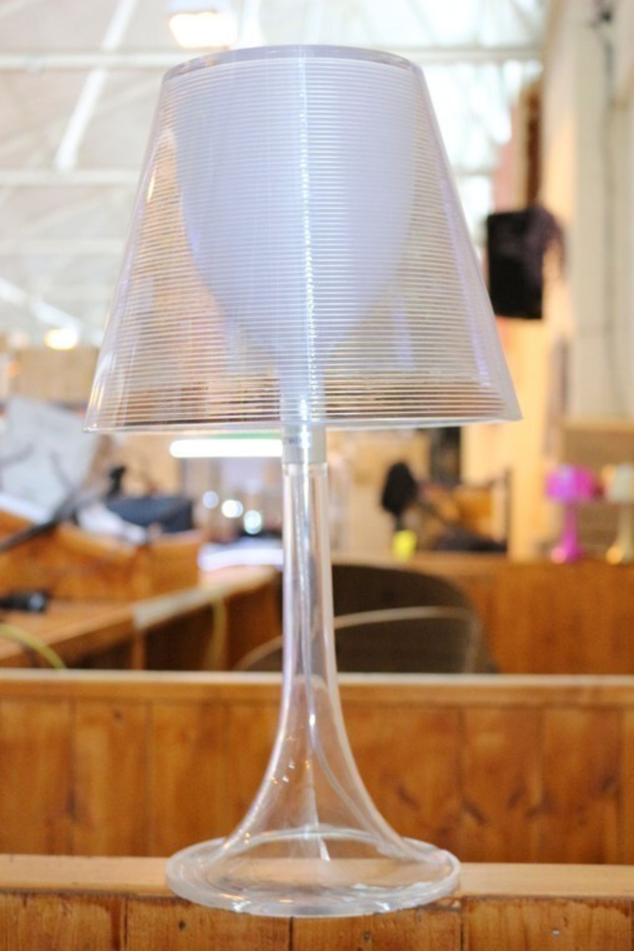 1 x MISS KT STYLE MINI TABLE LAMP IN CLEAR (013) *PLEASE NOTE THAT THE BID PRICE IS MULTIPLIED BY