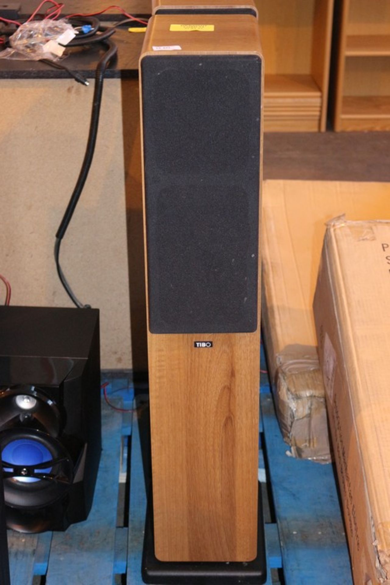 2 x TIBO AUDIO WOODEN ENCASED FLOOR SPEAKERS (27.1.17) *PLEASE NOTE THAT THE BID PRICE IS MULTIPLIED