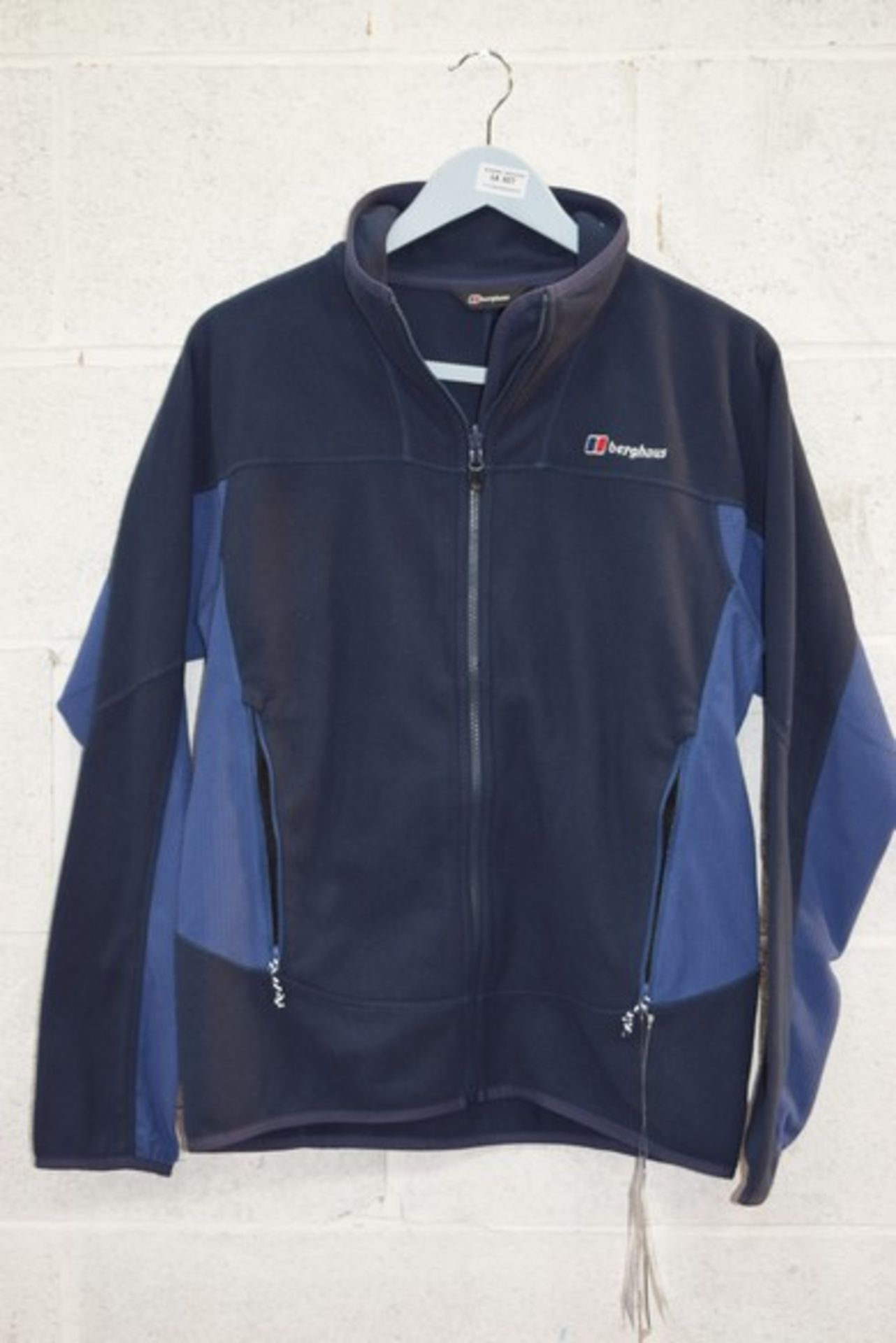 1 x BERGHAUS FLEECE JACKET SIZE S (WITH TAGS) RRP £60 *PLEASE NOTE THAT THE BID PRICE IS