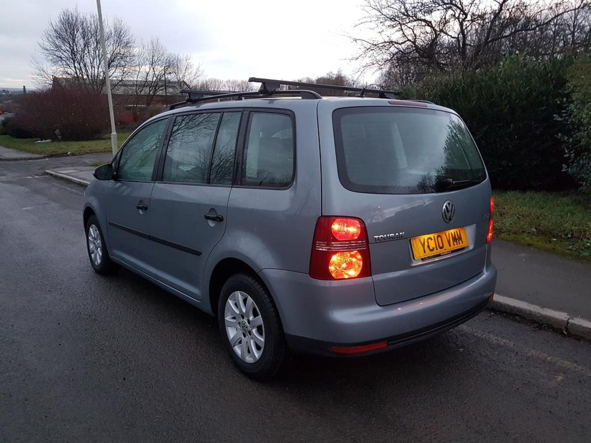 VOLKSWAGEN, TOURAN TDI S MPV, YC10 VMM, 1-9 LTR TDI, DIESEL, MANUAL, 2010, 5 DOOR, CURRENT - Image 6 of 12