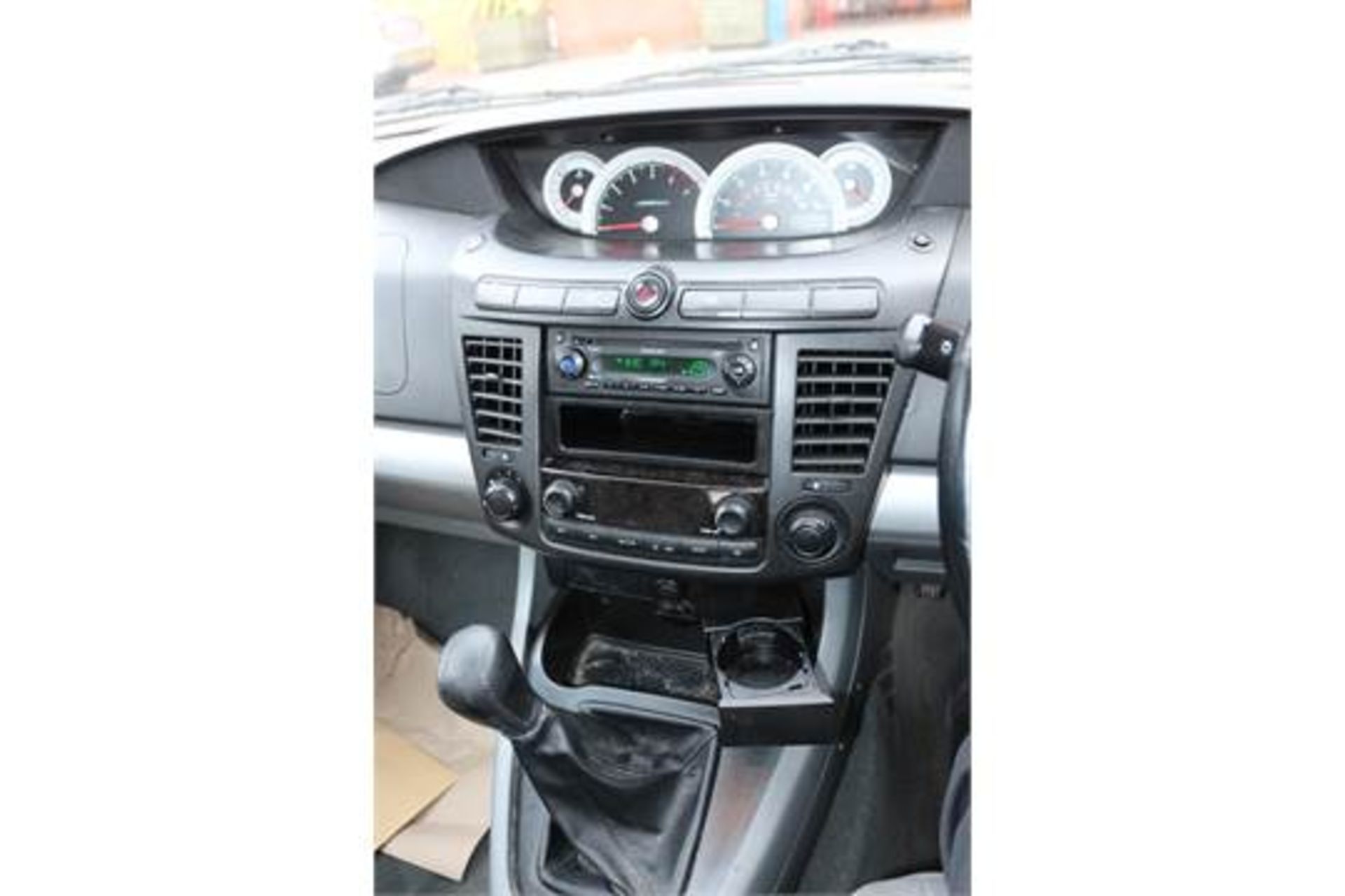 SSANGYONG, RODIUS 270, MEZ 5943, 2-7 LTR, DIESEL, MANUAL, APRIL 2007, 5 DOOR MPV, CURRENT RECORDED - Image 9 of 11