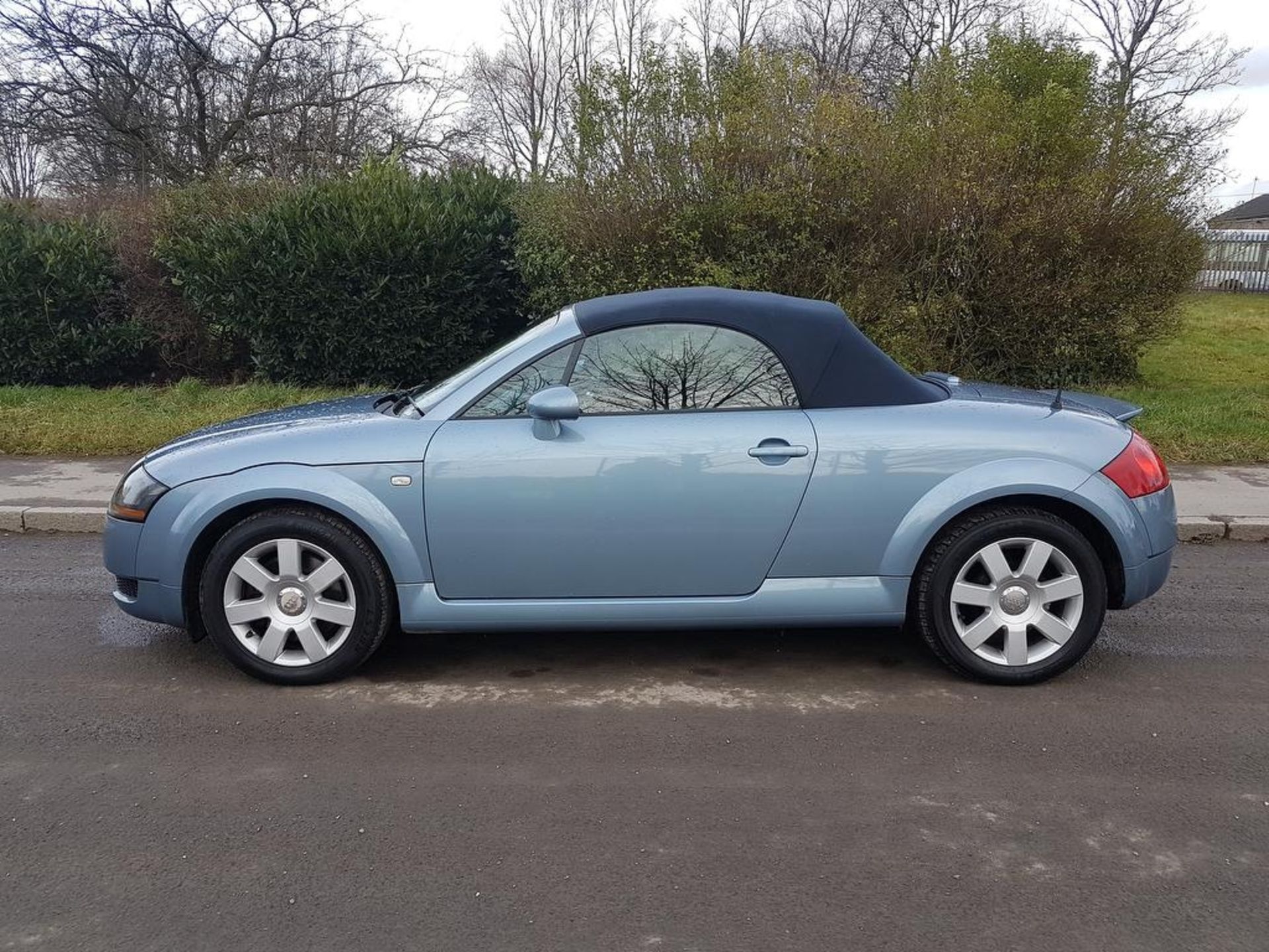 AUDI (CONVERTIBLE), T.T. ROADSTER, MF55 OEA, 1-8 LTR, PETROL, MANUAL, 2005, 2 DOOR, CURRENT RECORDED - Image 5 of 14