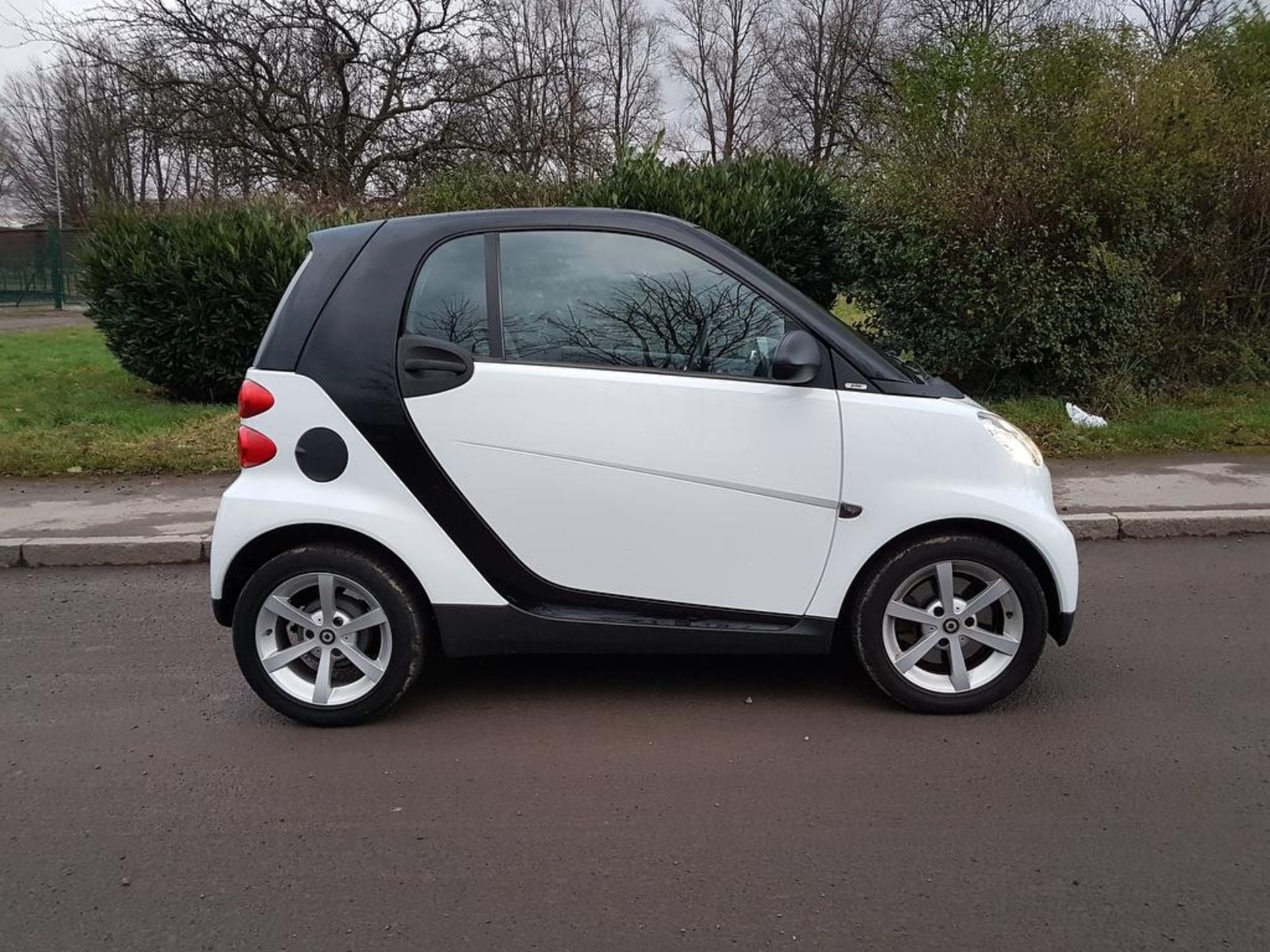 SMART, PULSE, DK59 XRL, 1-0 LTR, PETROL, AUTOMATIC, 2009, 2 DOOR HATCH, CURRENT RECORDED MILEAGE - Image 12 of 13