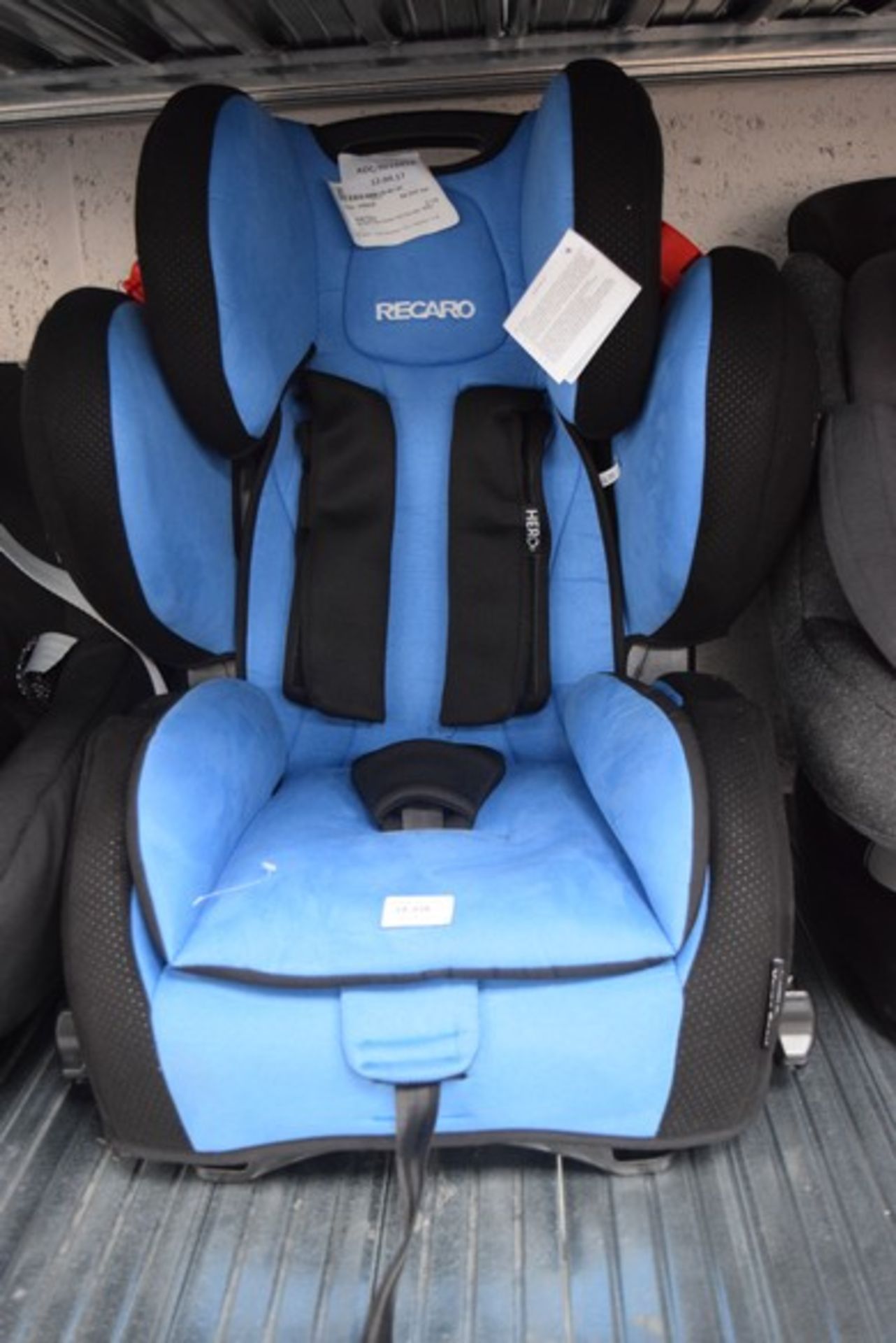 1 X RECARO YOUNG SPORT HIGH BACK GROUP 1,2,3,CAR SEAT RRP £175 (12.04.2017)