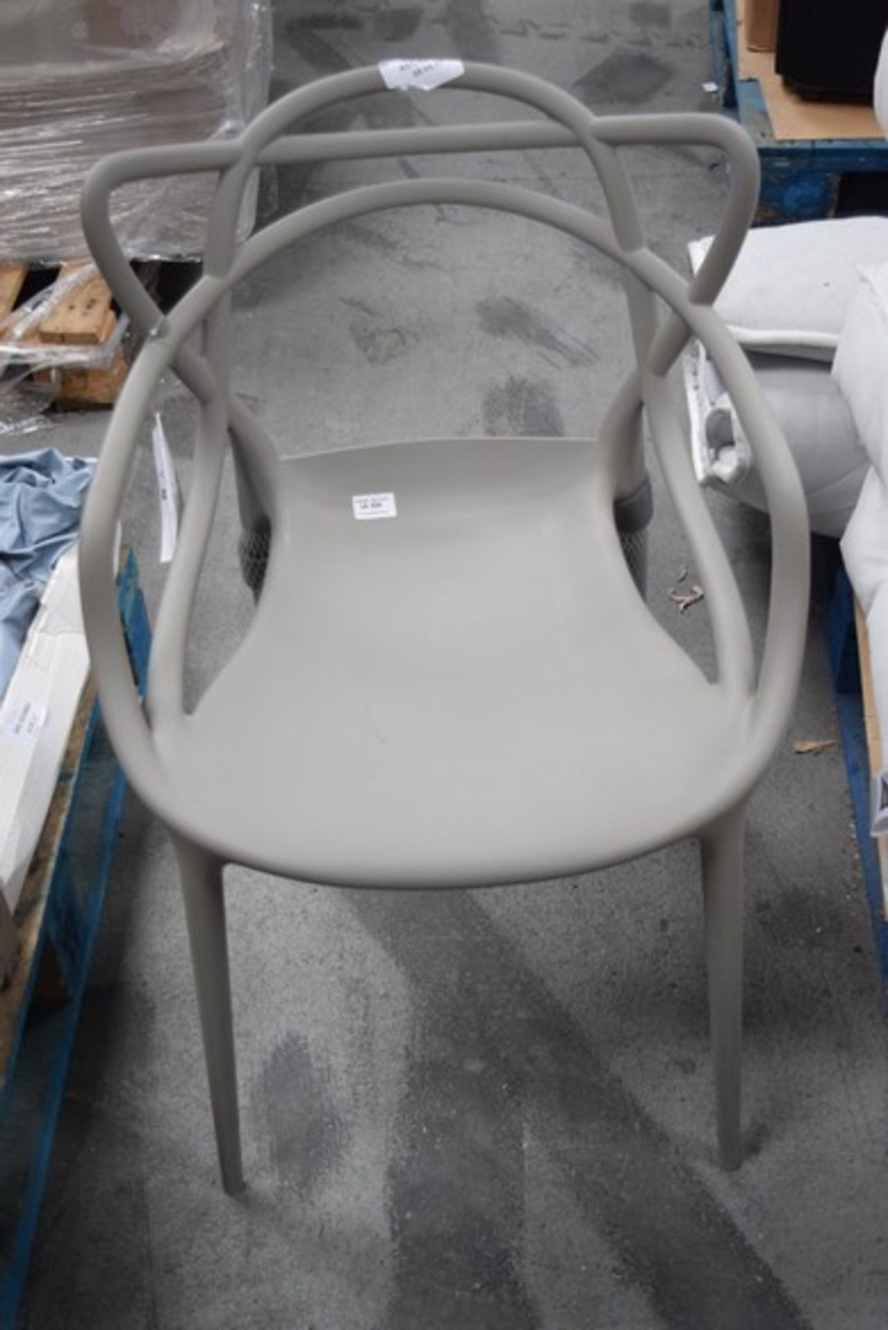 1 x KARTELL PHILIPPE STARK FOR KARTELL MASTERS CHAIR RRP £160 09.05.2017 *PLEASE NOTE THAT THE BID