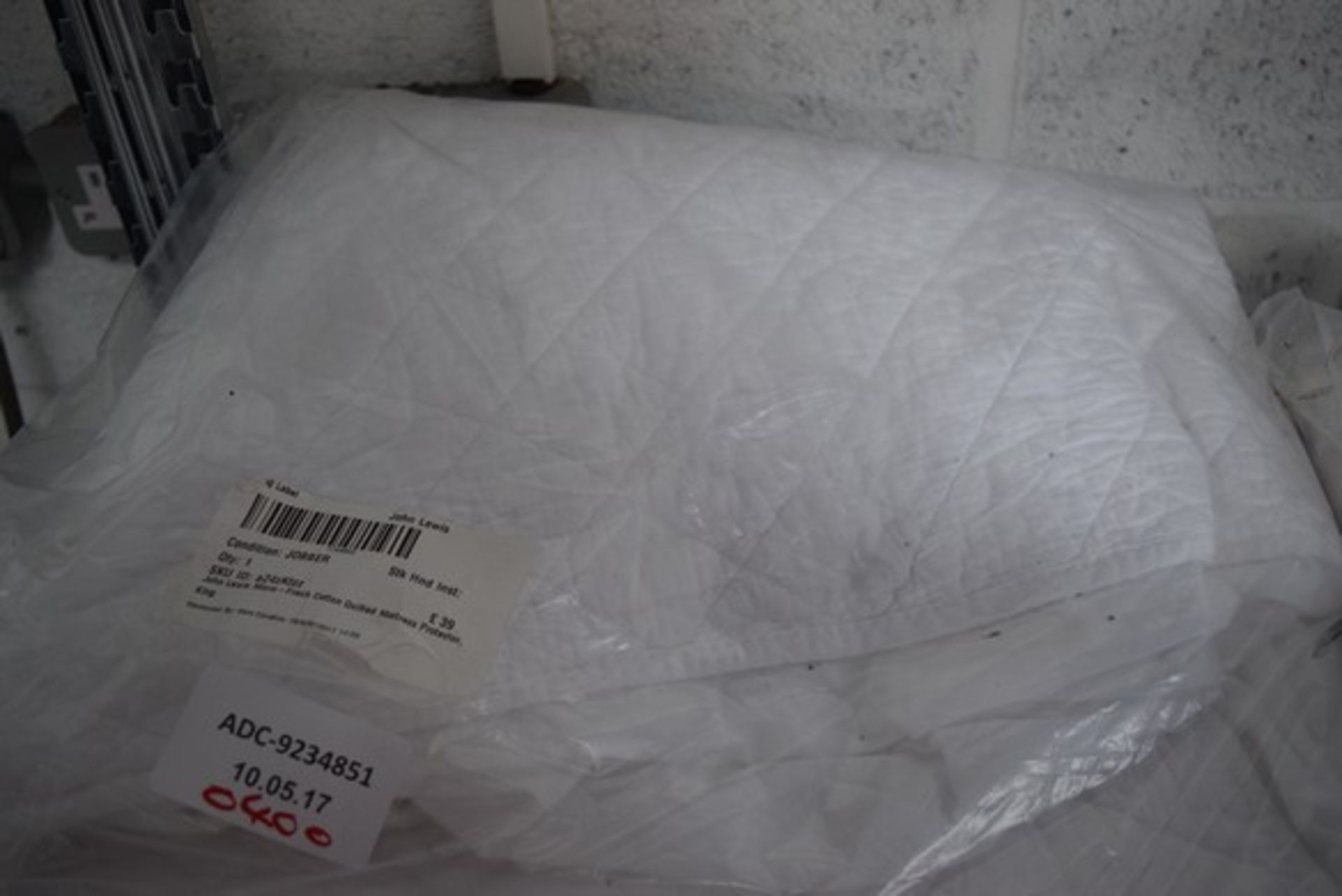 1 x DESIGNER FRESH COTTON QUILTED MATTRESS PROTECTOR IN KING SIZE RRP £40 10.05.2017 *PLEASE NOTE