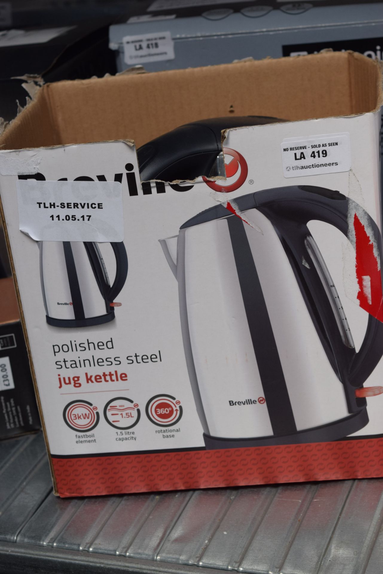 1 X BREVILLE POLISHED STAINLESS STEEL JUG KETTLE RRP £30 11.05.2017