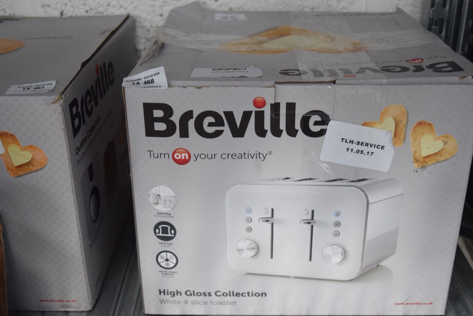 1 X BOXED BREVILLE 4 SLOT TOASTER RRP £45 11.05.17