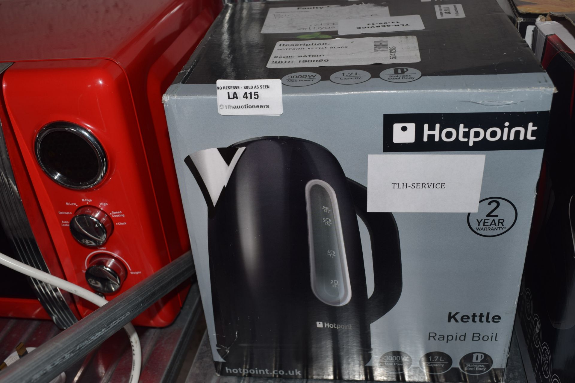 1 X HOTPOINT RAPID BOIL KETTLE RRP £55 11.05.2017