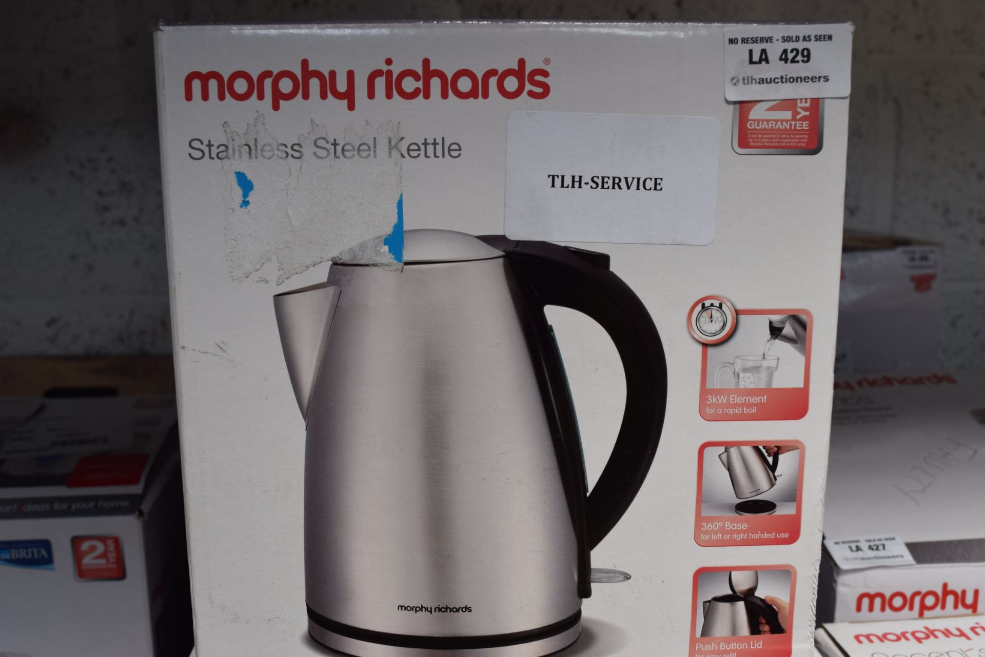 1 X BOXED MORPHY RICHARDS STAINLESS STEEL KETTLE RRP £25 11.05.2017