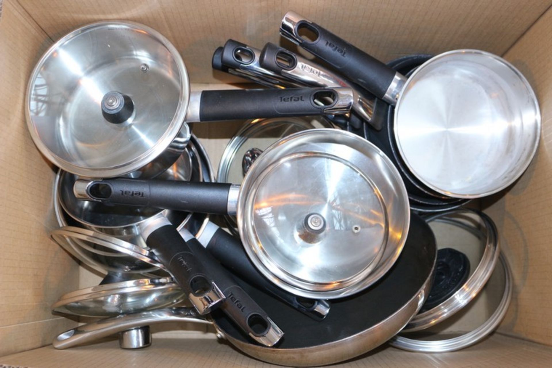 10 x ASSORTED PANS BY TEFAL (22.5.17) *PLEASE NOTE THAT THE BID PRICE IS MULTIPLIED BY THE NUMBER OF