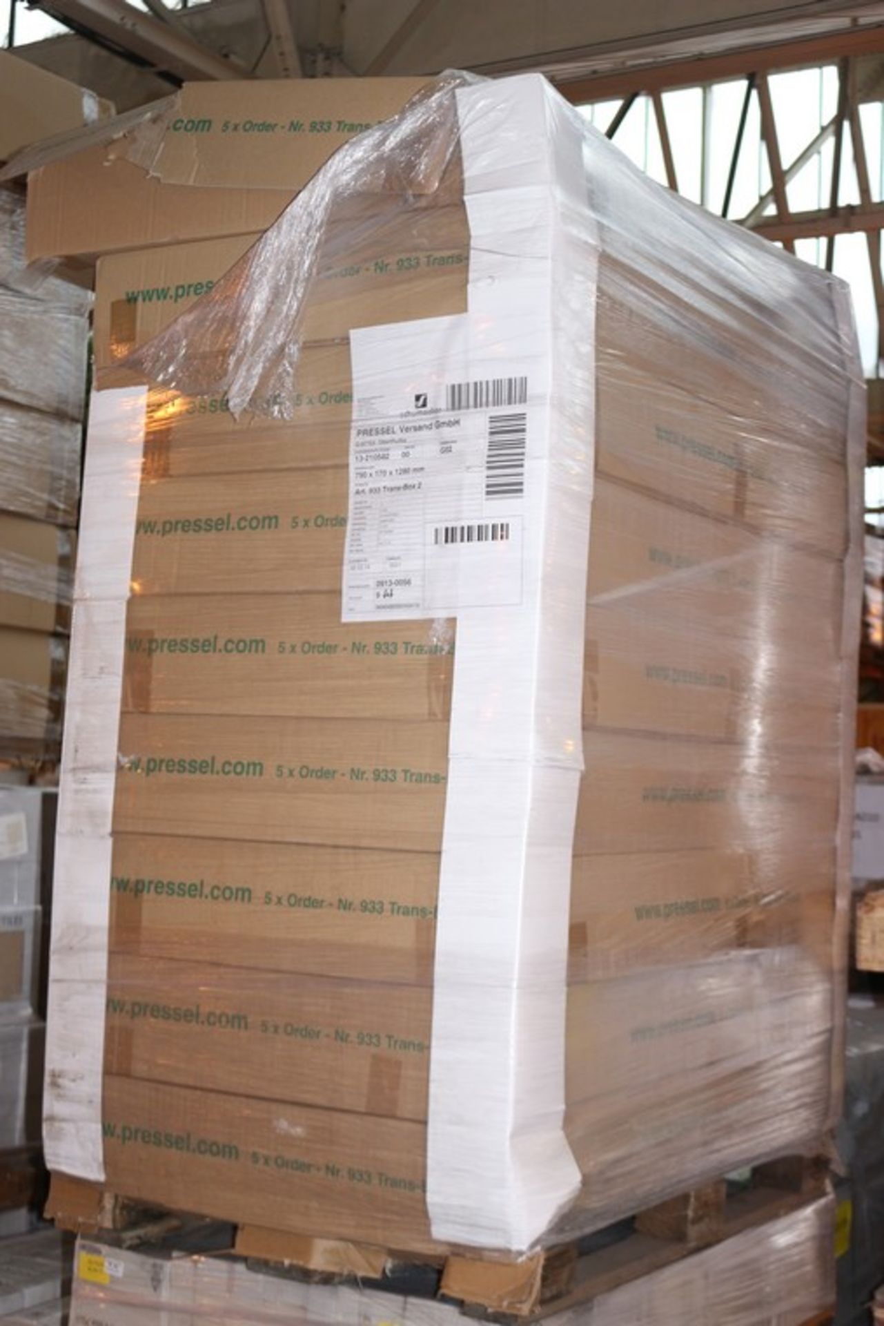 1 x PALLET TO CONTAIN A LARGE AMOUNT OF ASSORTED CARDBOARD BOXES *PLEASE NOTE THAT THE BID PRICE