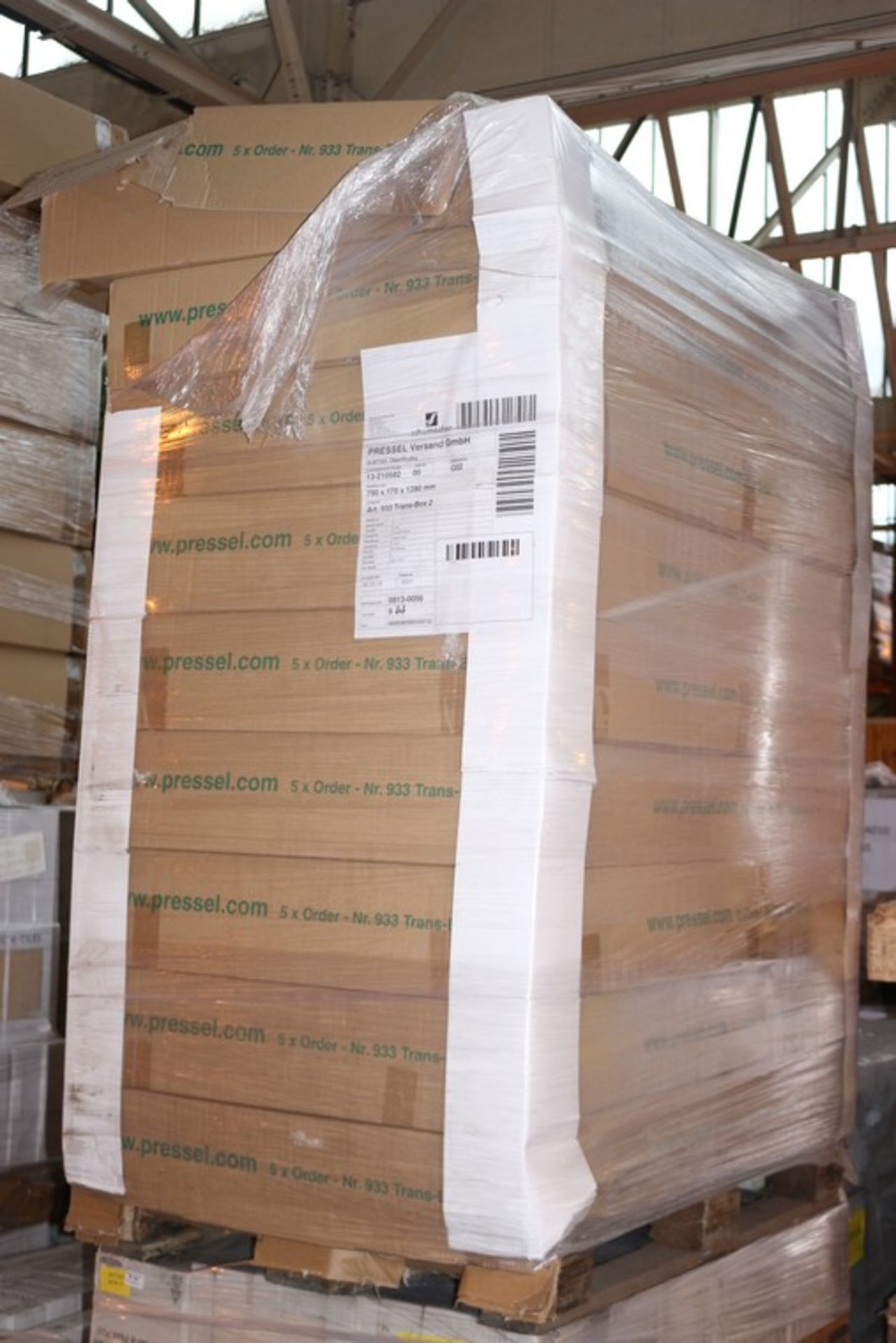 1 x PALLET TO CONTAIN A LARGE AMOUNT OF ASSORTED CARDBOARD BOXES *PLEASE NOTE THAT THE BID PRICE