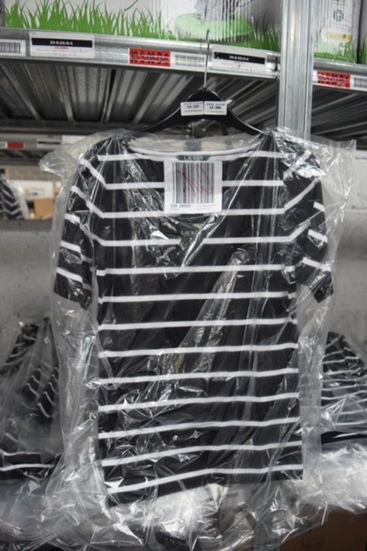 1 x BRAND NEW PACKAGED RALPH LAUREN AILIS BOAT NECK BLACK AND WHITE STRIPE LADIES T-SHIRT SIZE