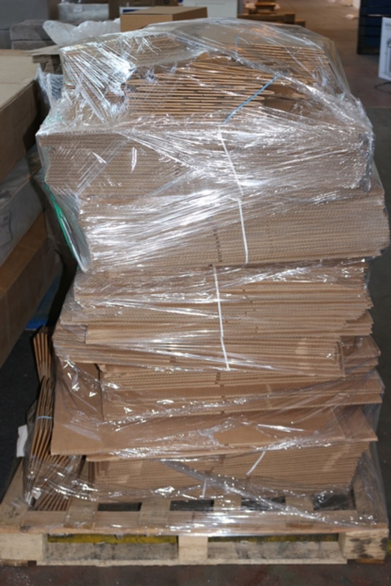 1 x PALLET OF ASSORTED CARDBOARD BOXES *PLEASE NOTE THAT THE BID PRICE IS MULTIPLIED BY THE NUMBER