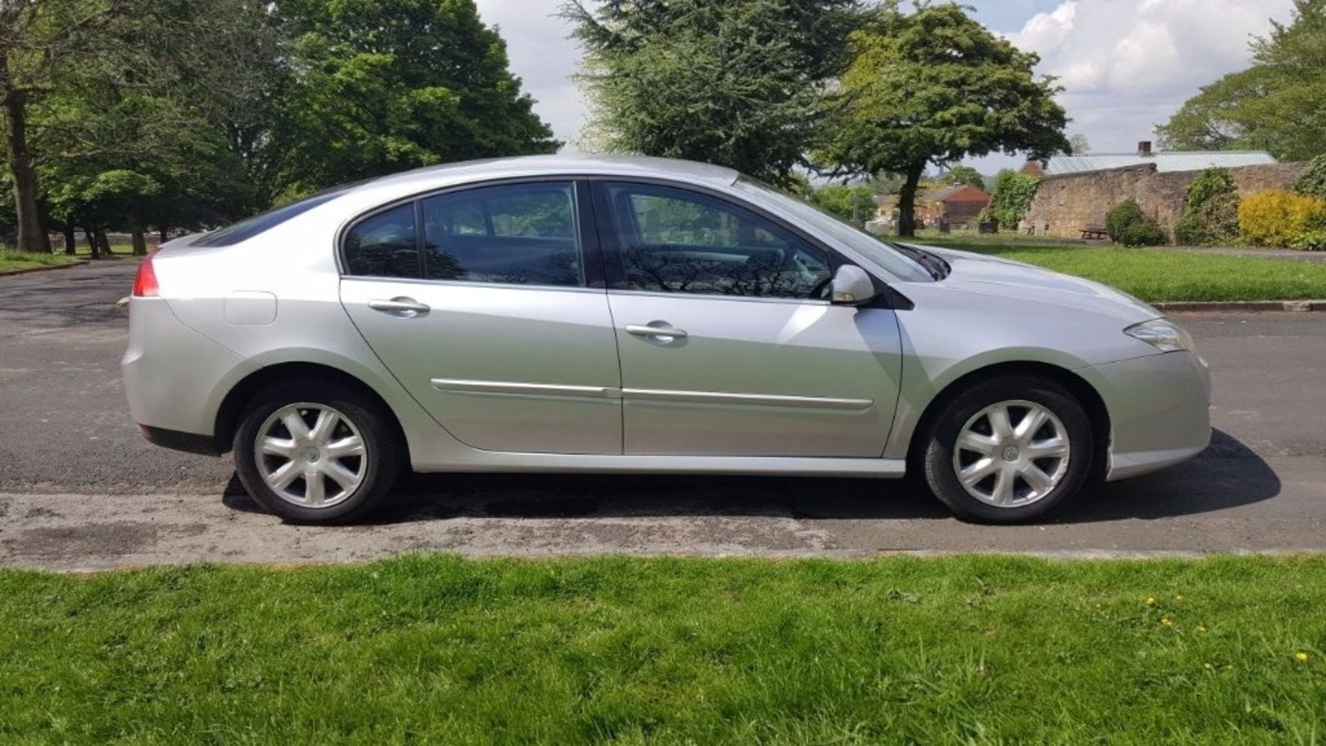 RENAULT, LAGUNA DYNAMIQUE, YF08 OES, 2-0 LTR, DIESEL, MANUAL, 4 DOOR HATCH, 03.07.2008, CURRENT - Image 3 of 18