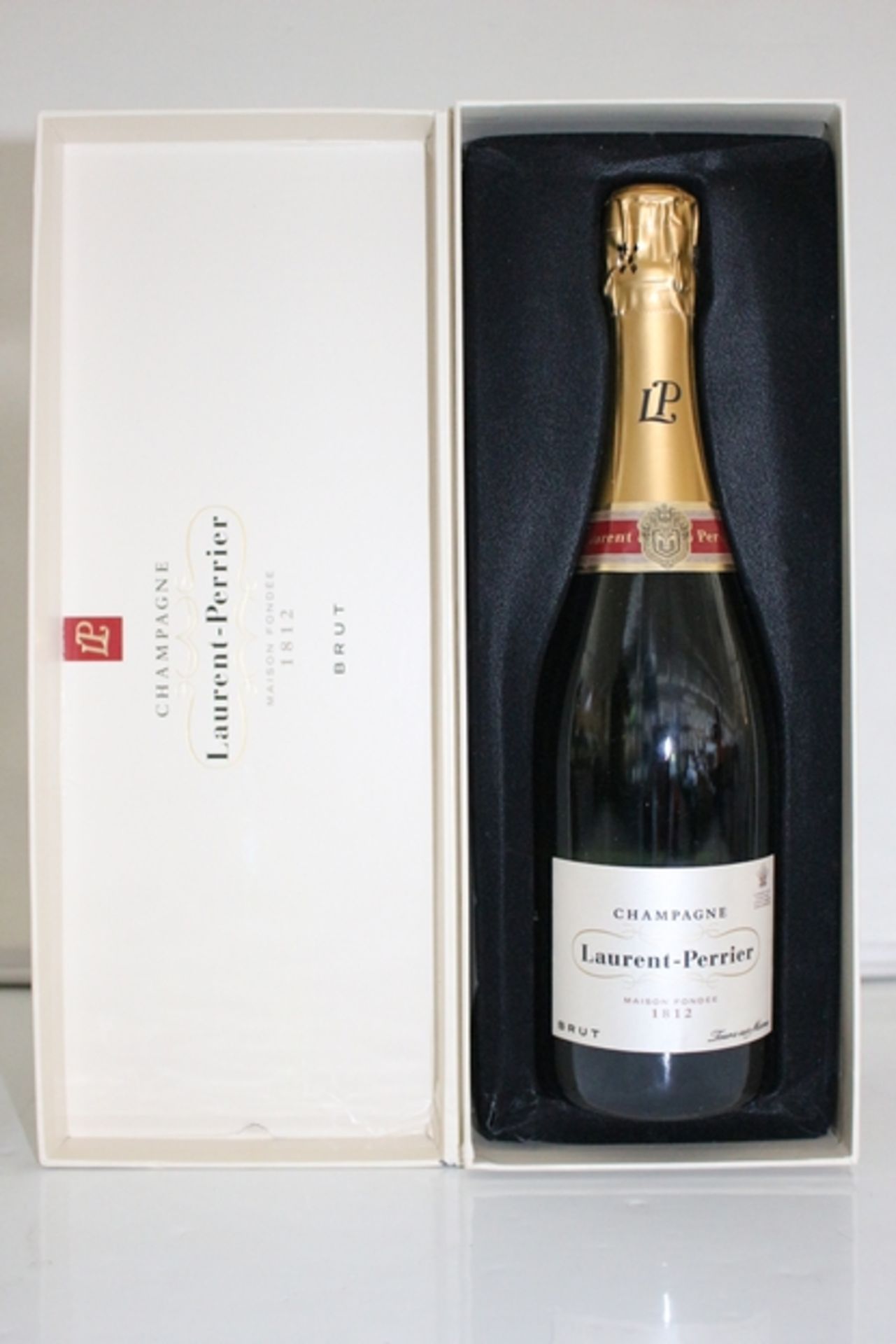 1 x BOXED BOTTLE OF LAWRENCE PERRIER RRP £60 *PLEASE NOTE THAT THE BID PRICE IS MULTIPLIED BY THE