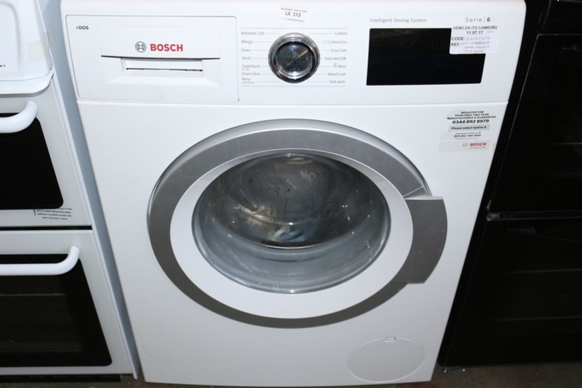 1 x BOSCH WAT28660GB WASHING MACHINE IN WHITE RRP £550 (2500314)(11.7.17) *PLEASE NOTE THAT THE