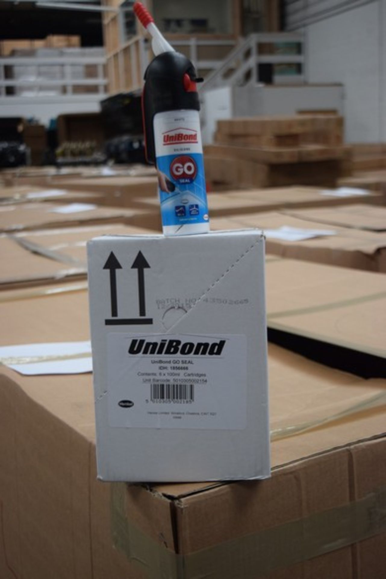 1 x BOX OF 6 MANUFACTURE SEALED UNIBOND SILICONE GO SEAL IN WHITE RRP £6 EACH *PLEASE NOTE THAT