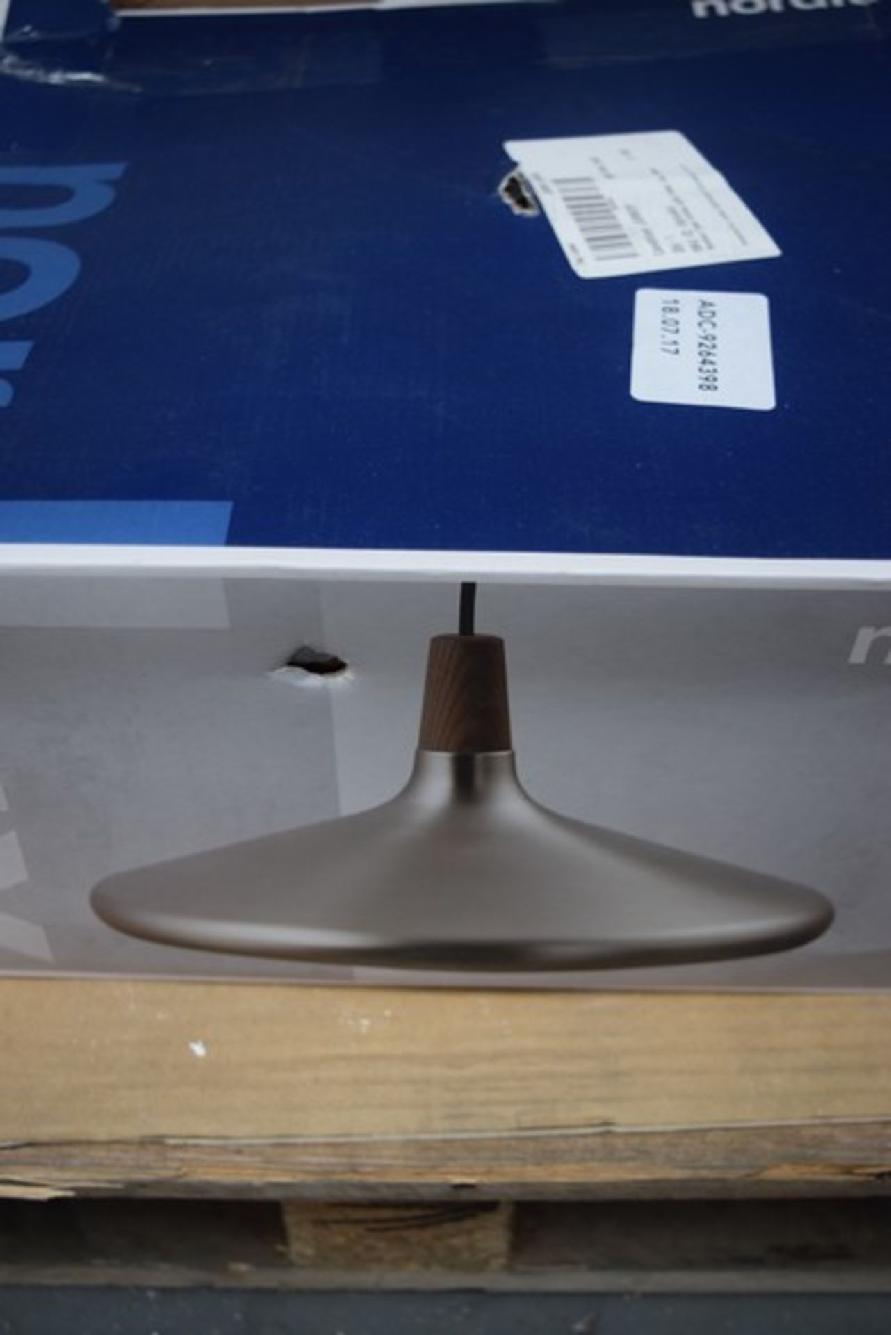 1 x BOXED NORDLUX FLOAT CEILING LIGHT RRP £140 18/07/17 *PLEASE NOTE THAT THE BID PRICE IS